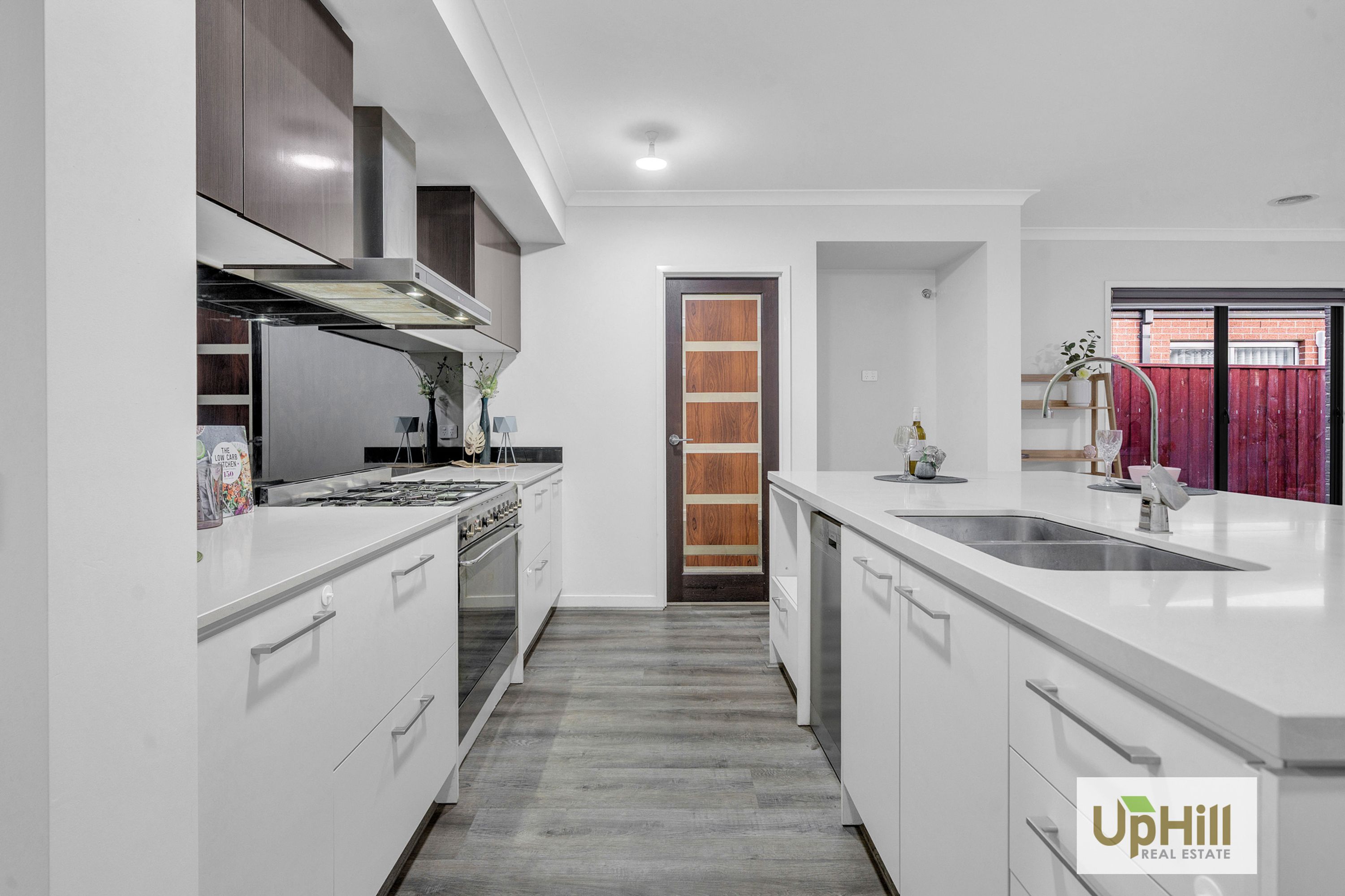 51 Moxham Drive, Clyde North - Thumbnail 7