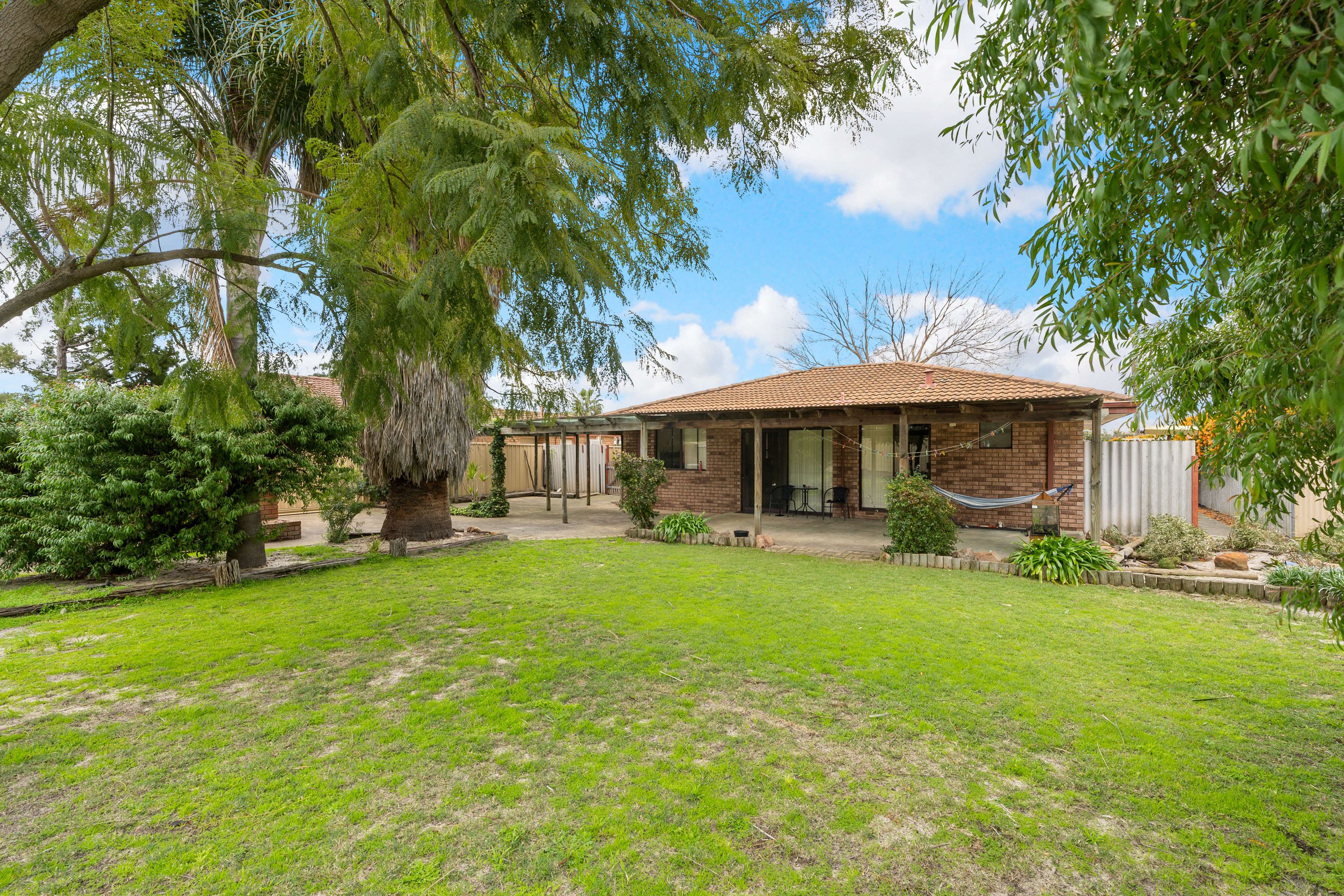 43 Dwyer Crescent