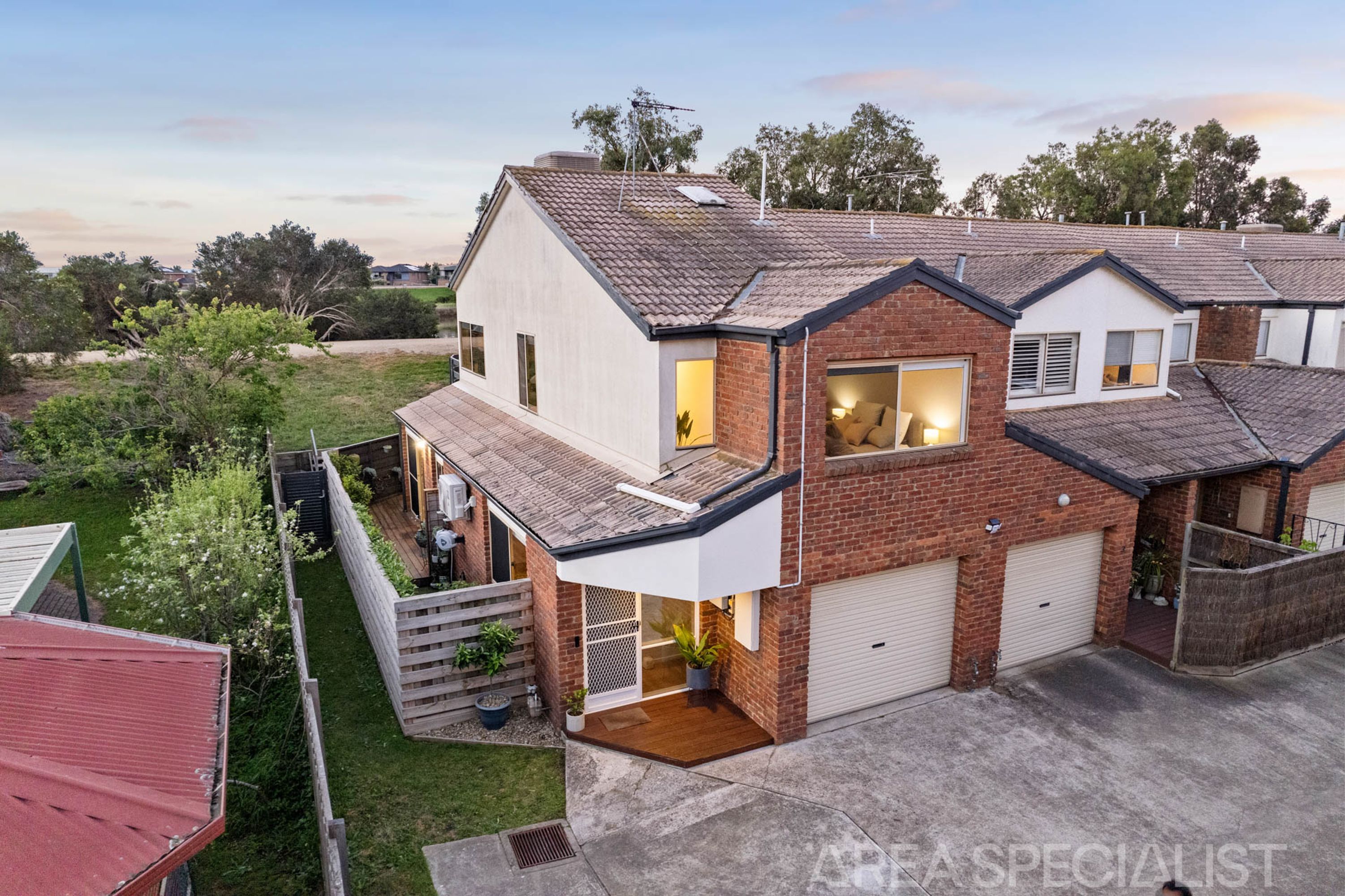 2/30-36 Gladesville Boulevard, Patterson Lakes - Image 1