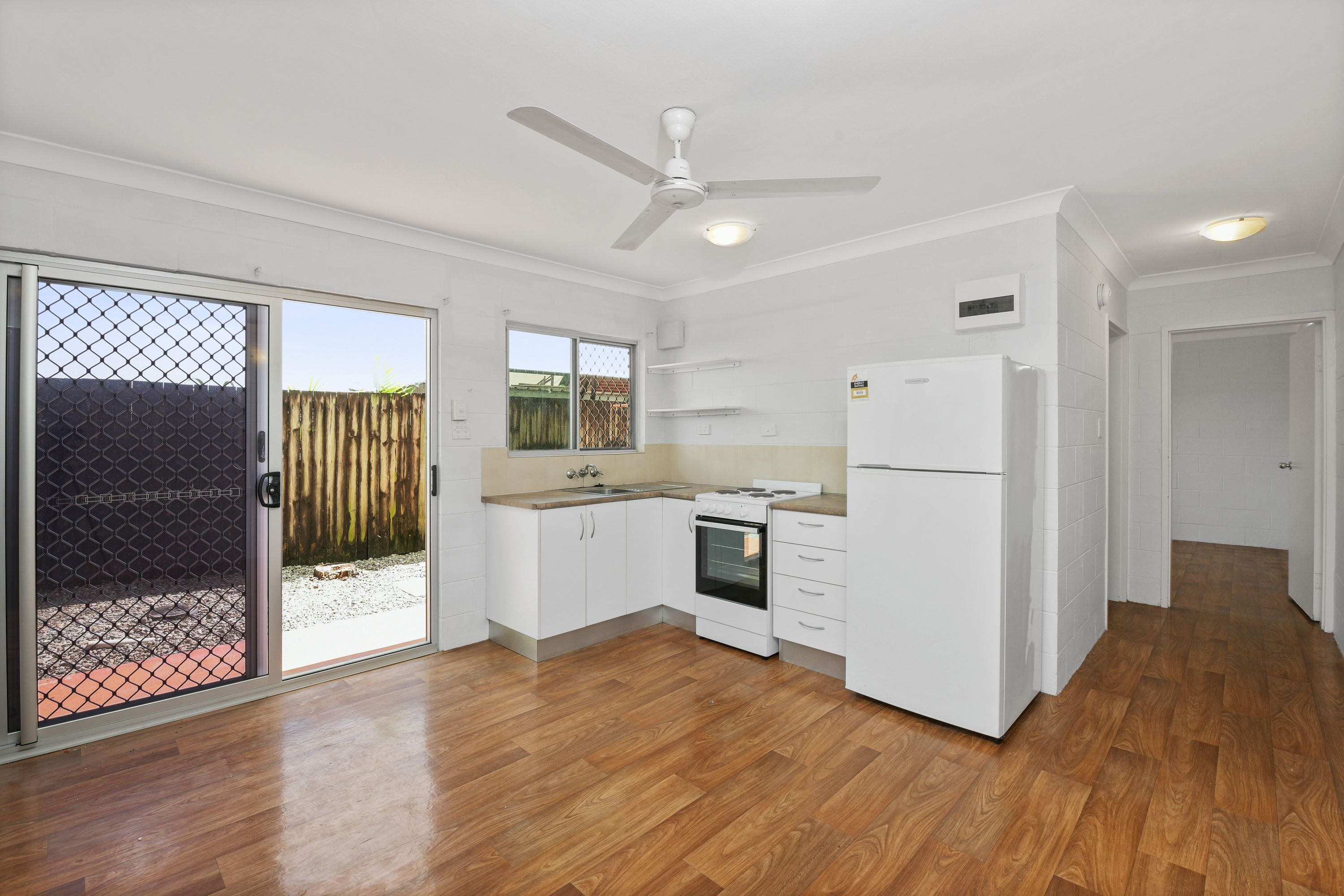 4/248 Sheridan Street, Cairns North, QLD 4870, Cairns North - Thumbnail 3