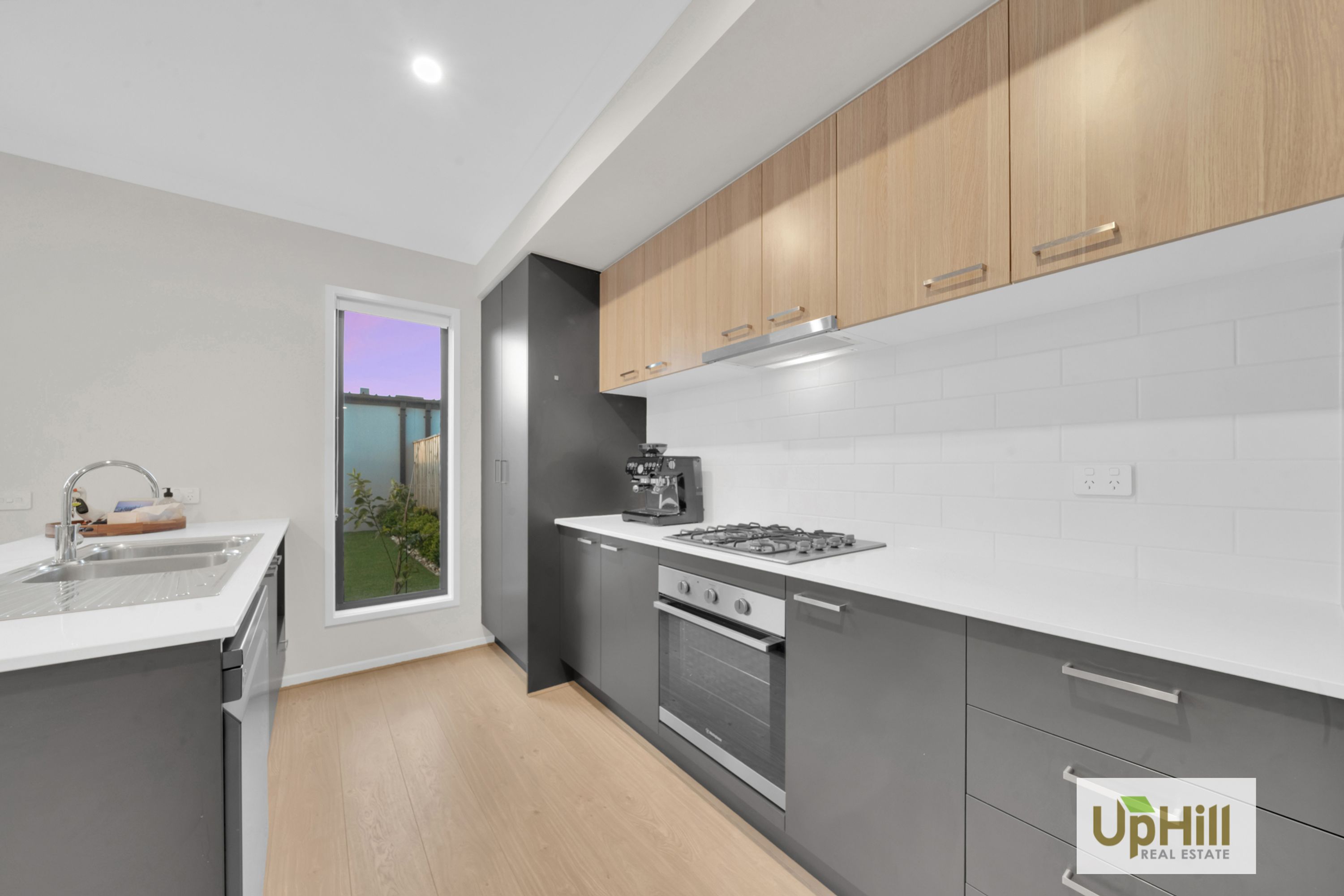 37A Odeon Avenue, Clyde North - Thumbnail 6