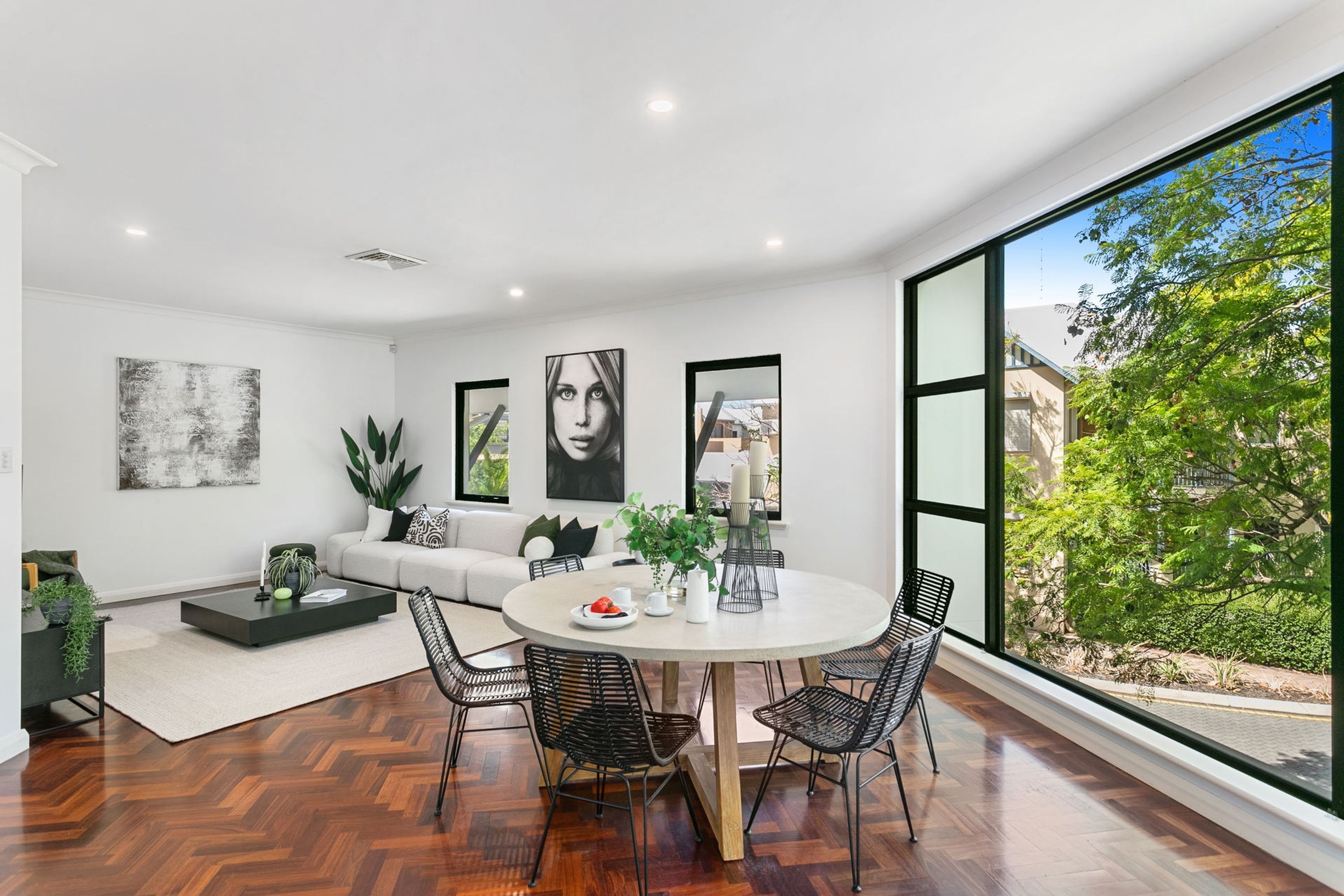 30 Mere View Way, Subiaco - Thumbnail 2