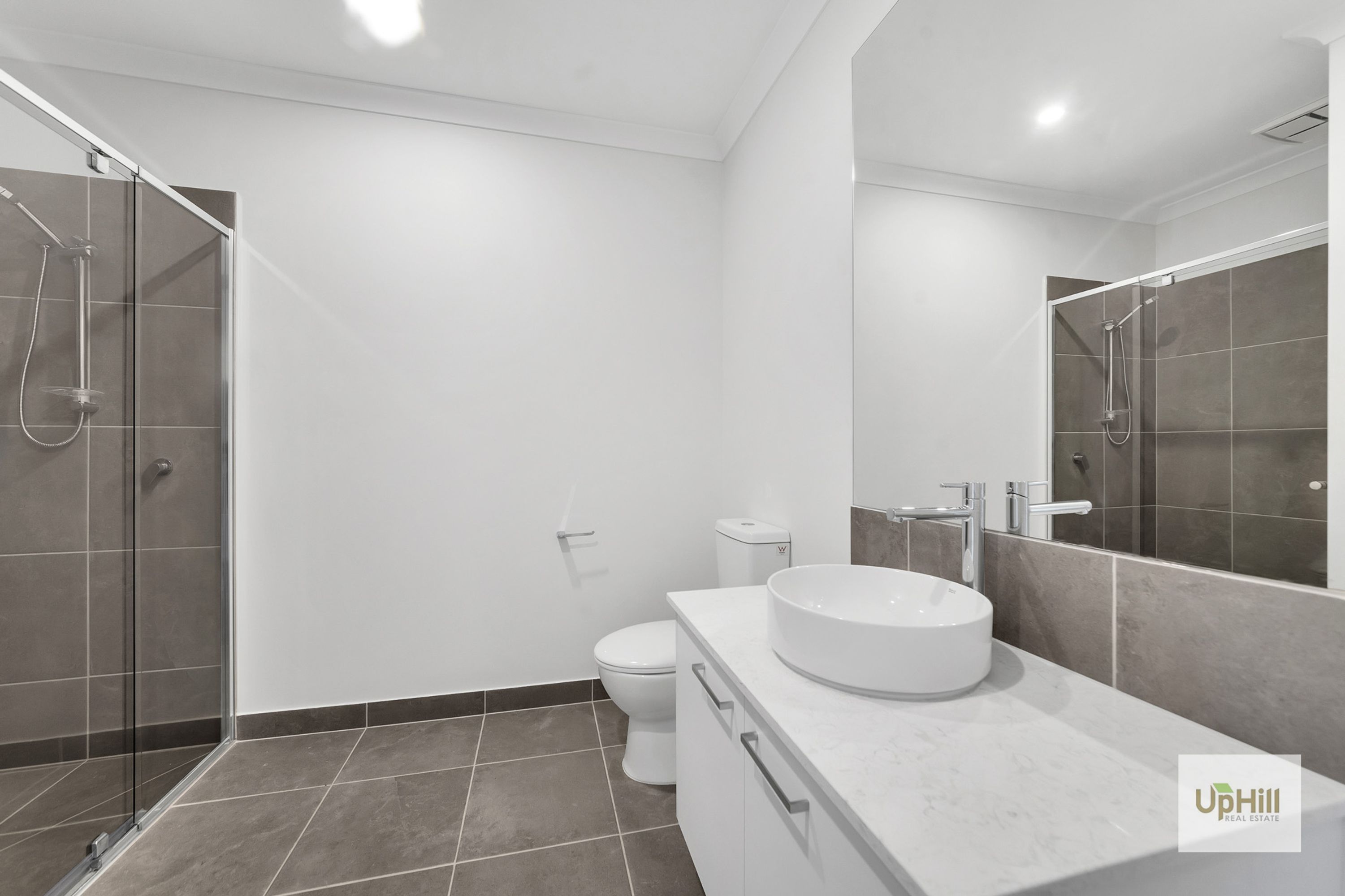 16 Peak St, Clyde North - Thumbnail 8