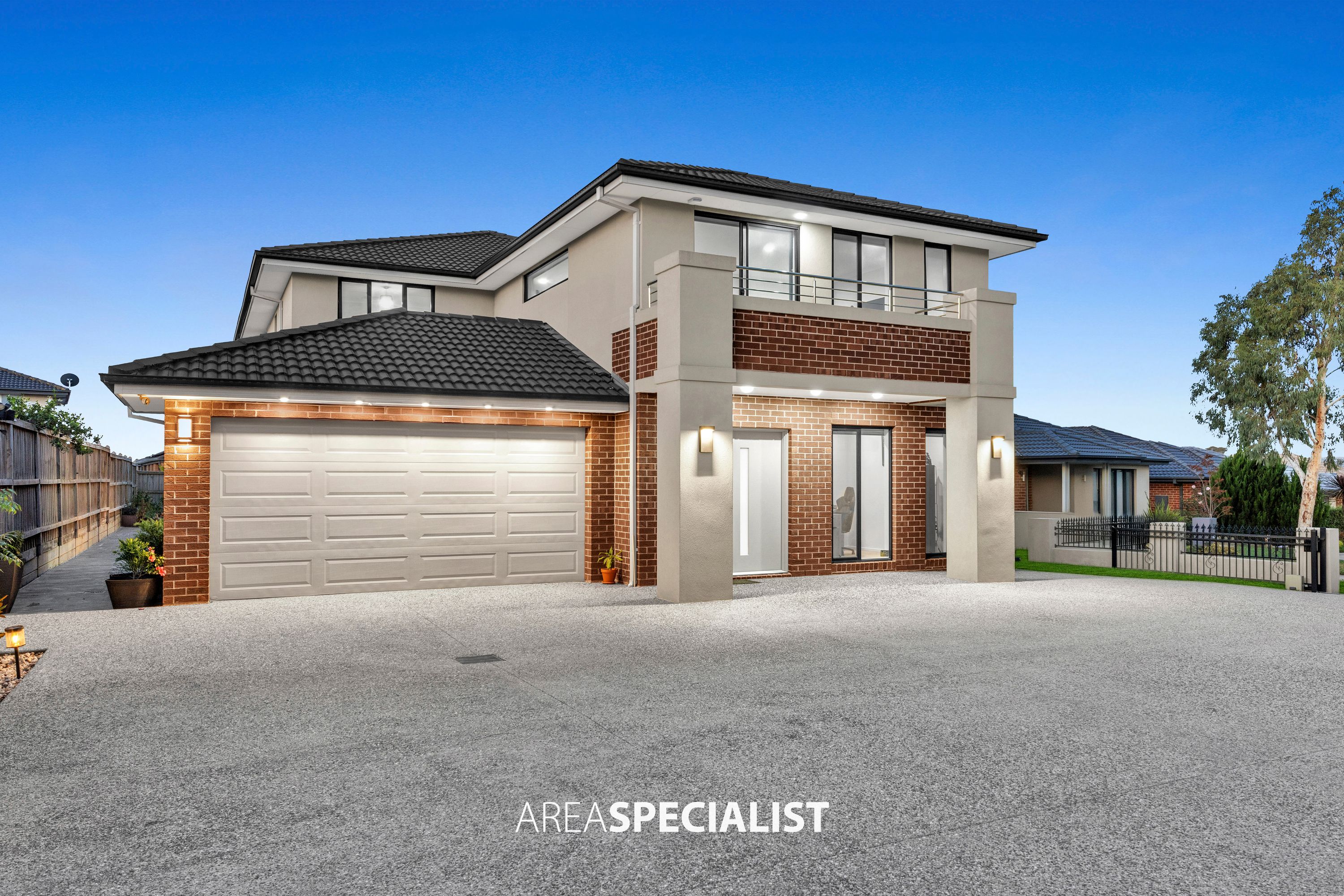 36 Abbeyard Drive, Clyde, Clyde - Thumbnail 3