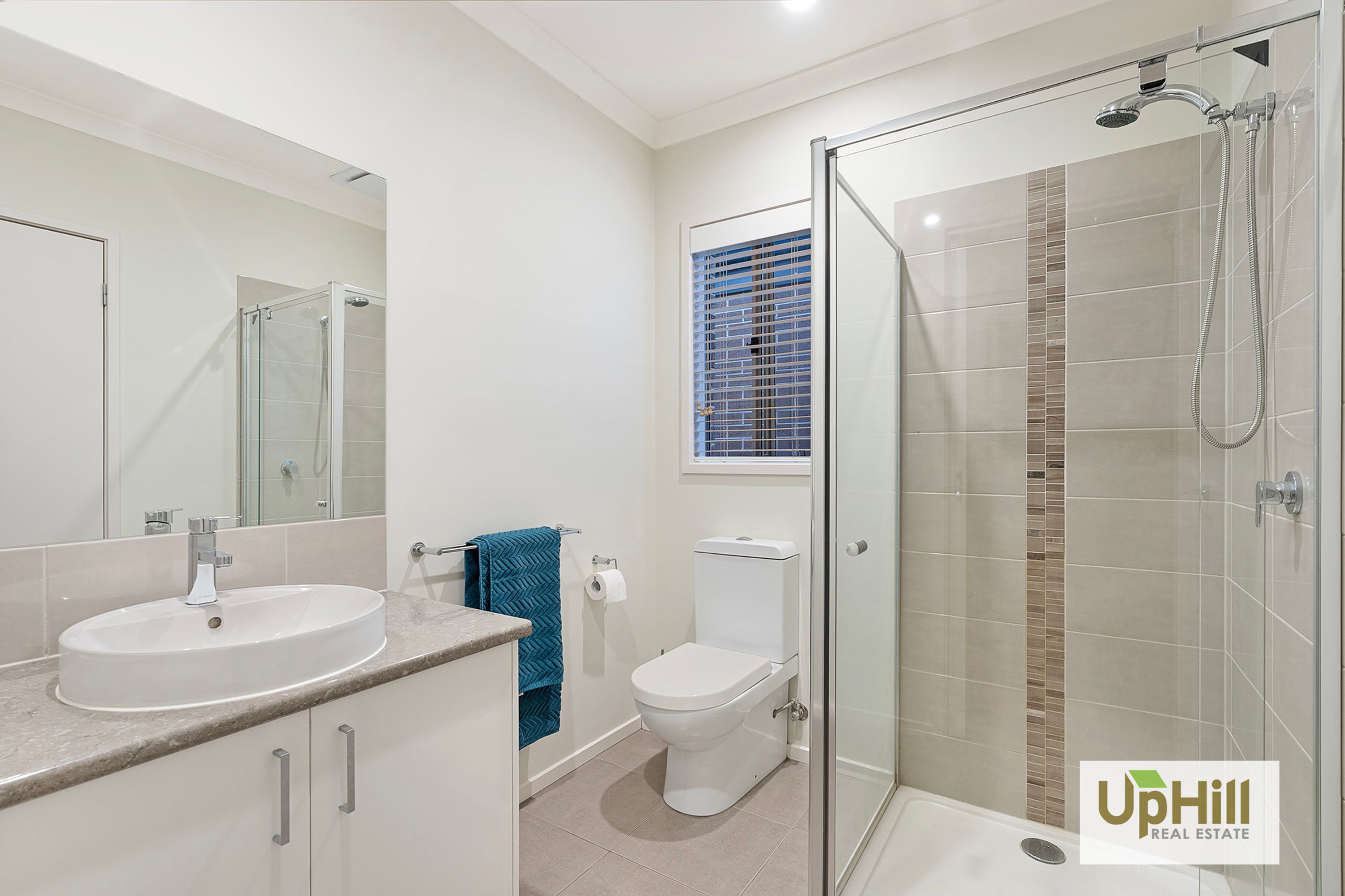 25 Serene Way, Clyde North - Thumbnail 5