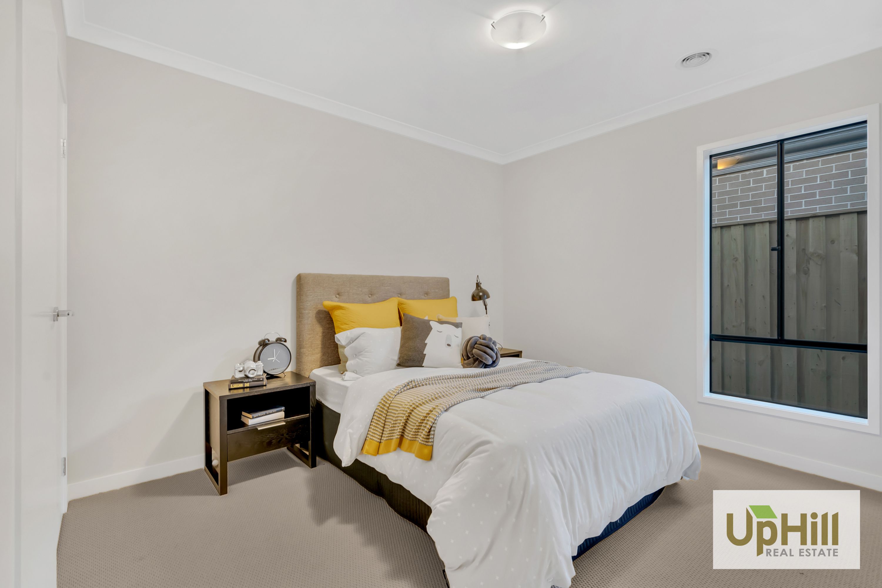 29 Cavern Boulevard, Clyde North - Thumbnail 8