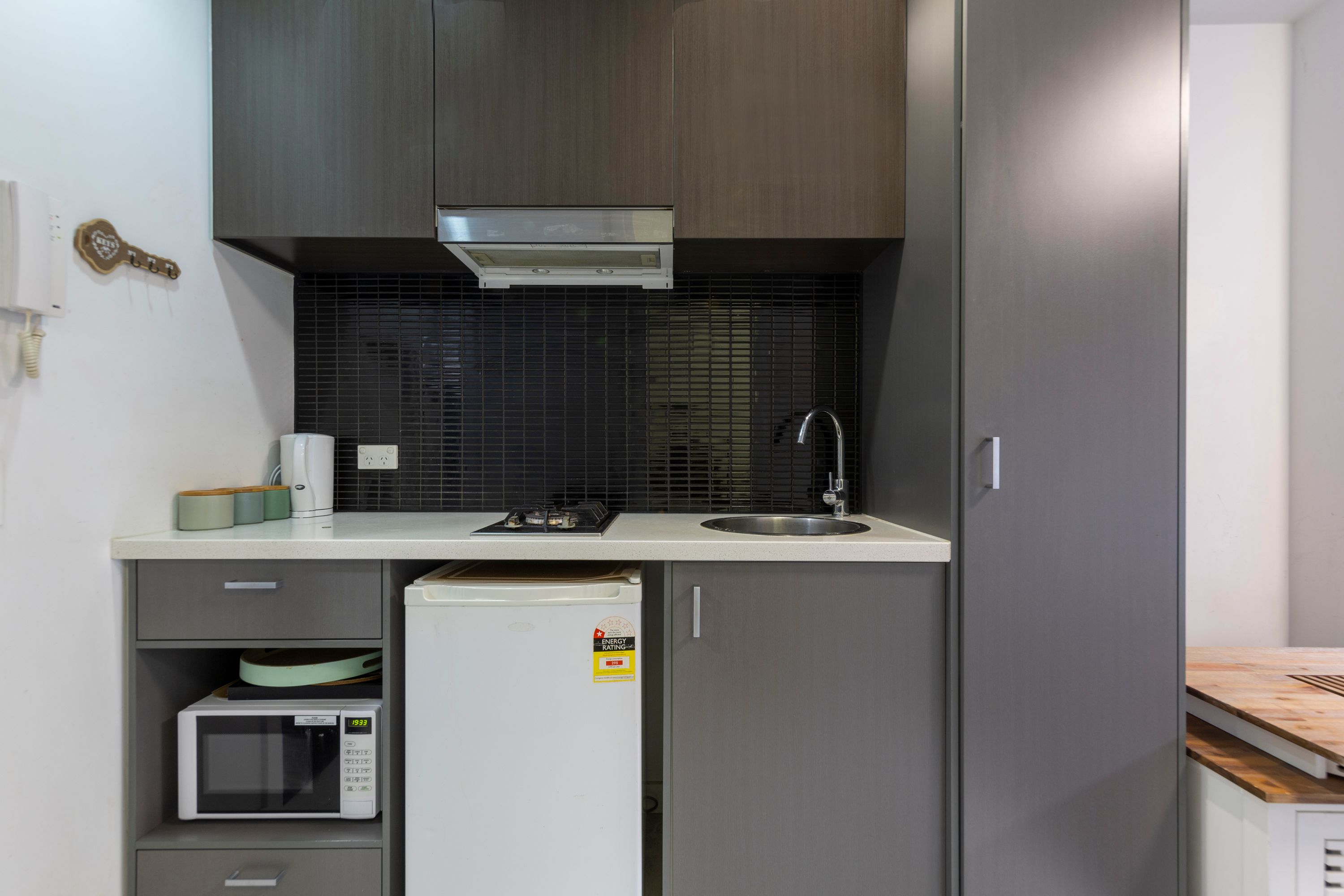 403/13K Raleigh Street, Windsor - Thumbnail 2