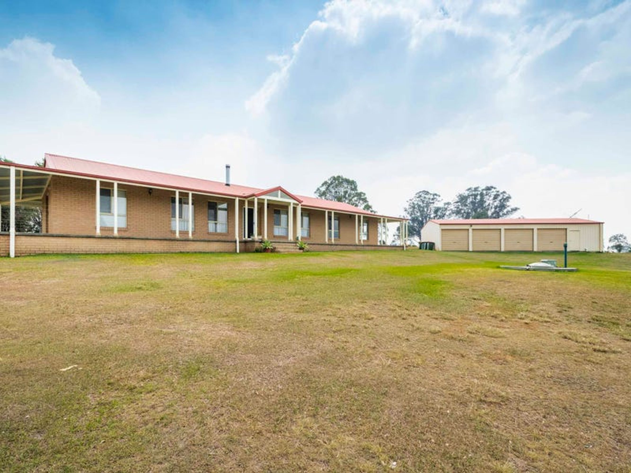2 Macelland Place, Elland - Image 1