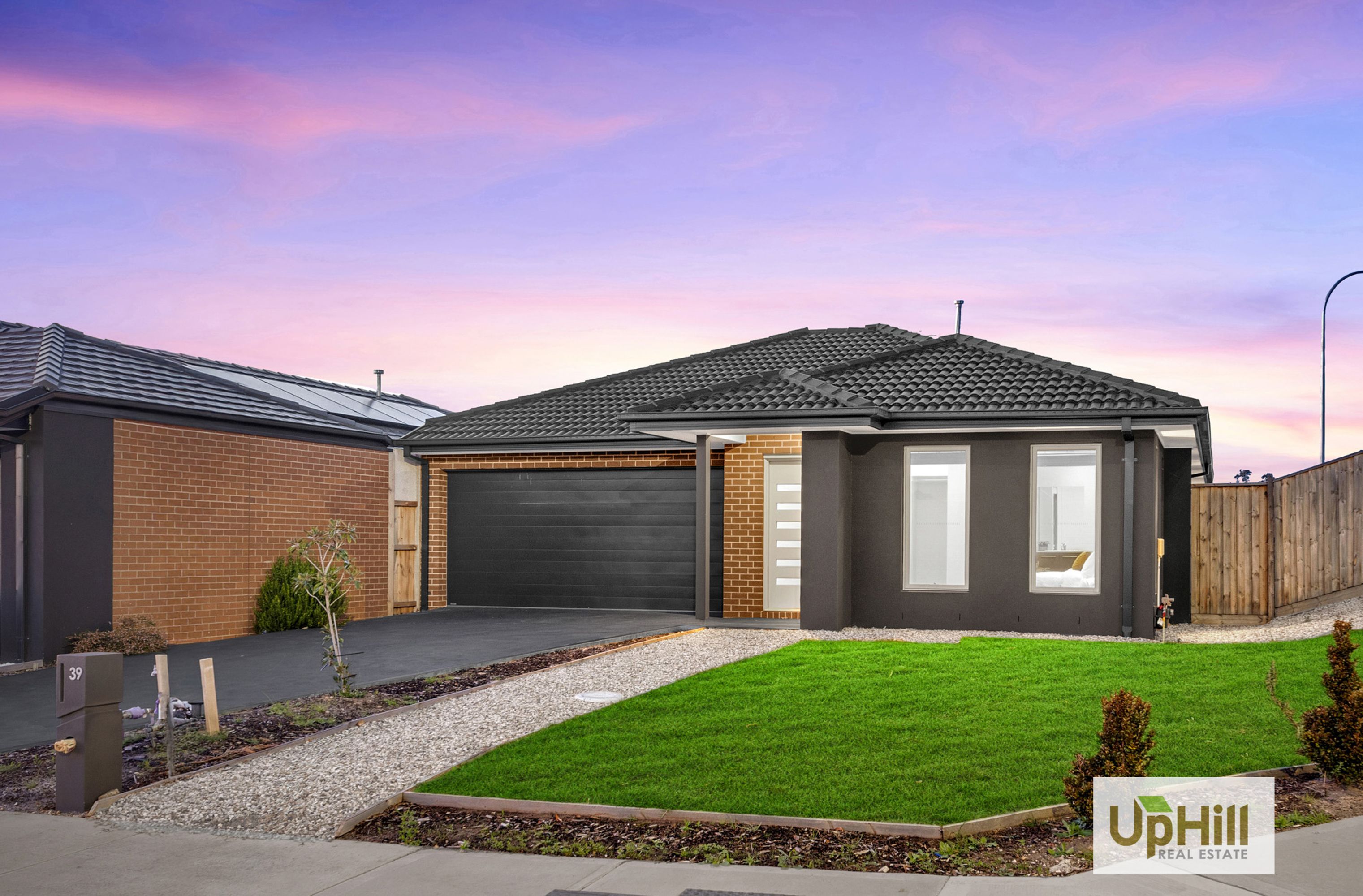 39 Cheddington Road, Cranbourne East - Thumbnail 3