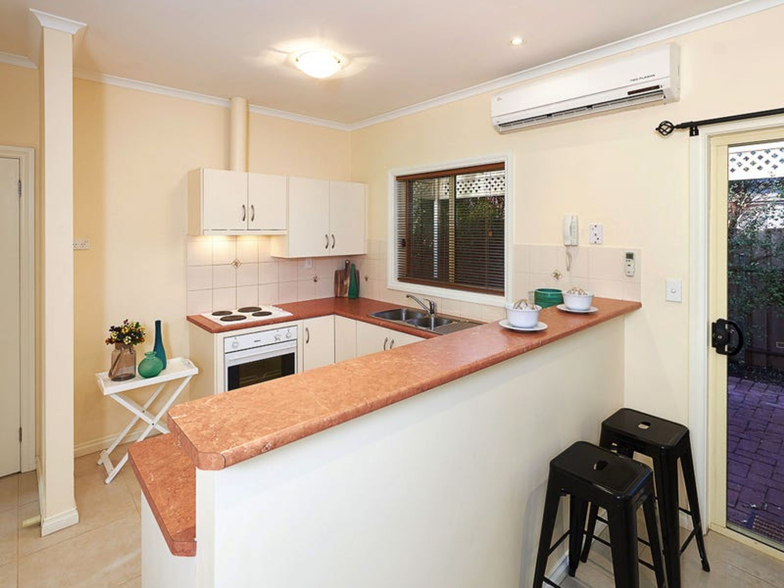 2/7 Hampden Road, Mount Barker, SA 5251, Mount Barker - Thumbnail 4