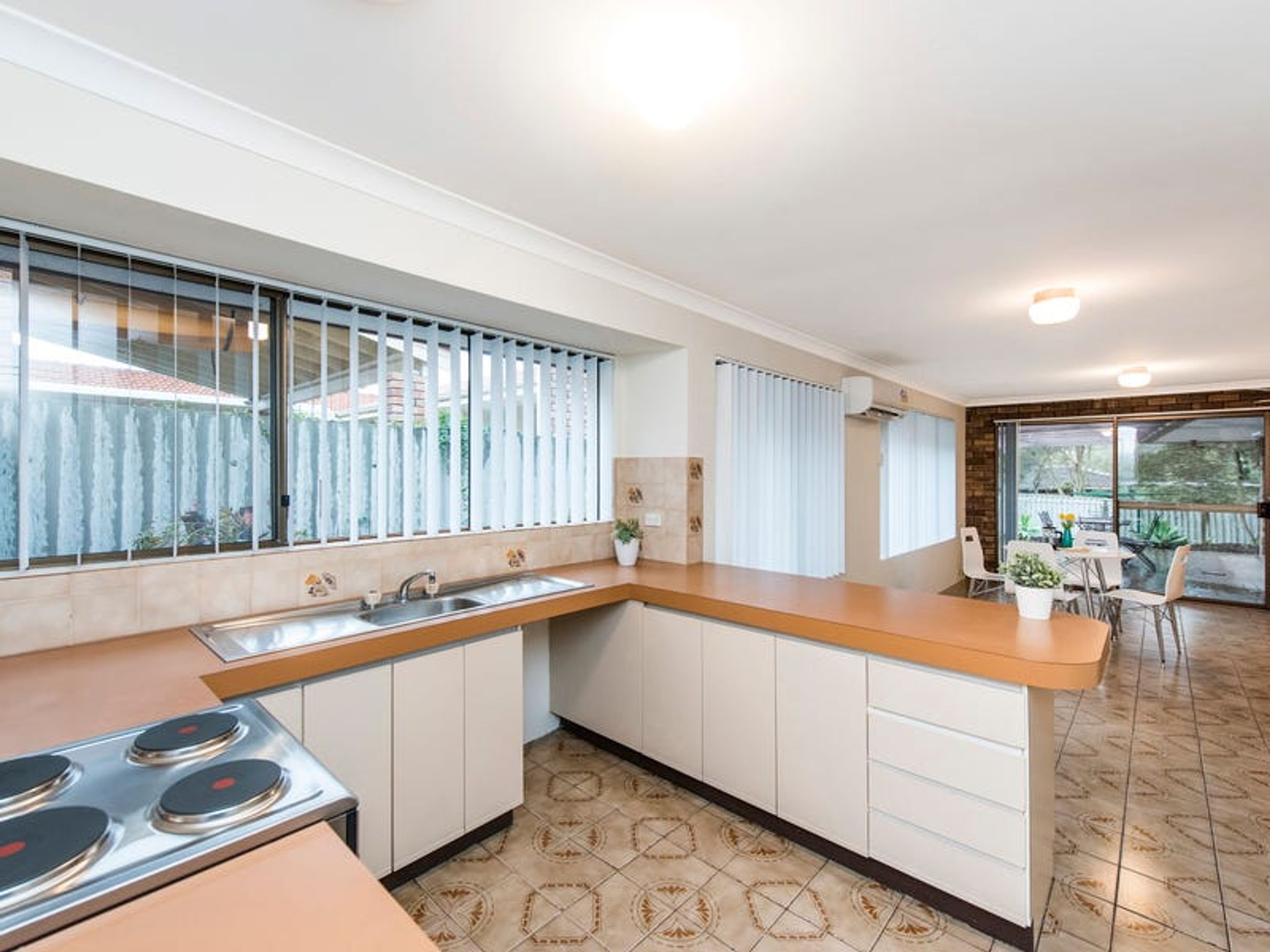4 Bernard Manning Drive, Duncraig, WA 6023, Duncraig - Thumbnail 8
