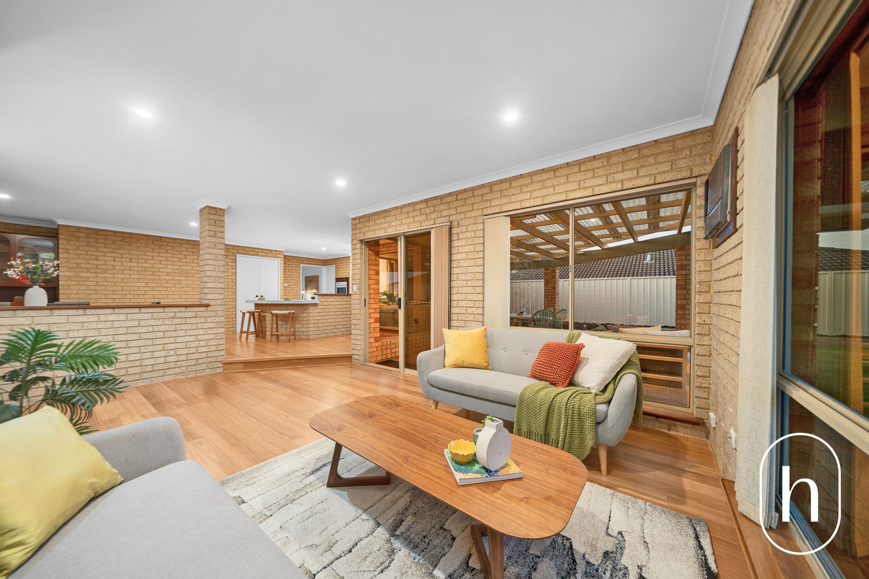 10 BINDOO RISE, Woodvale - Thumbnail 3