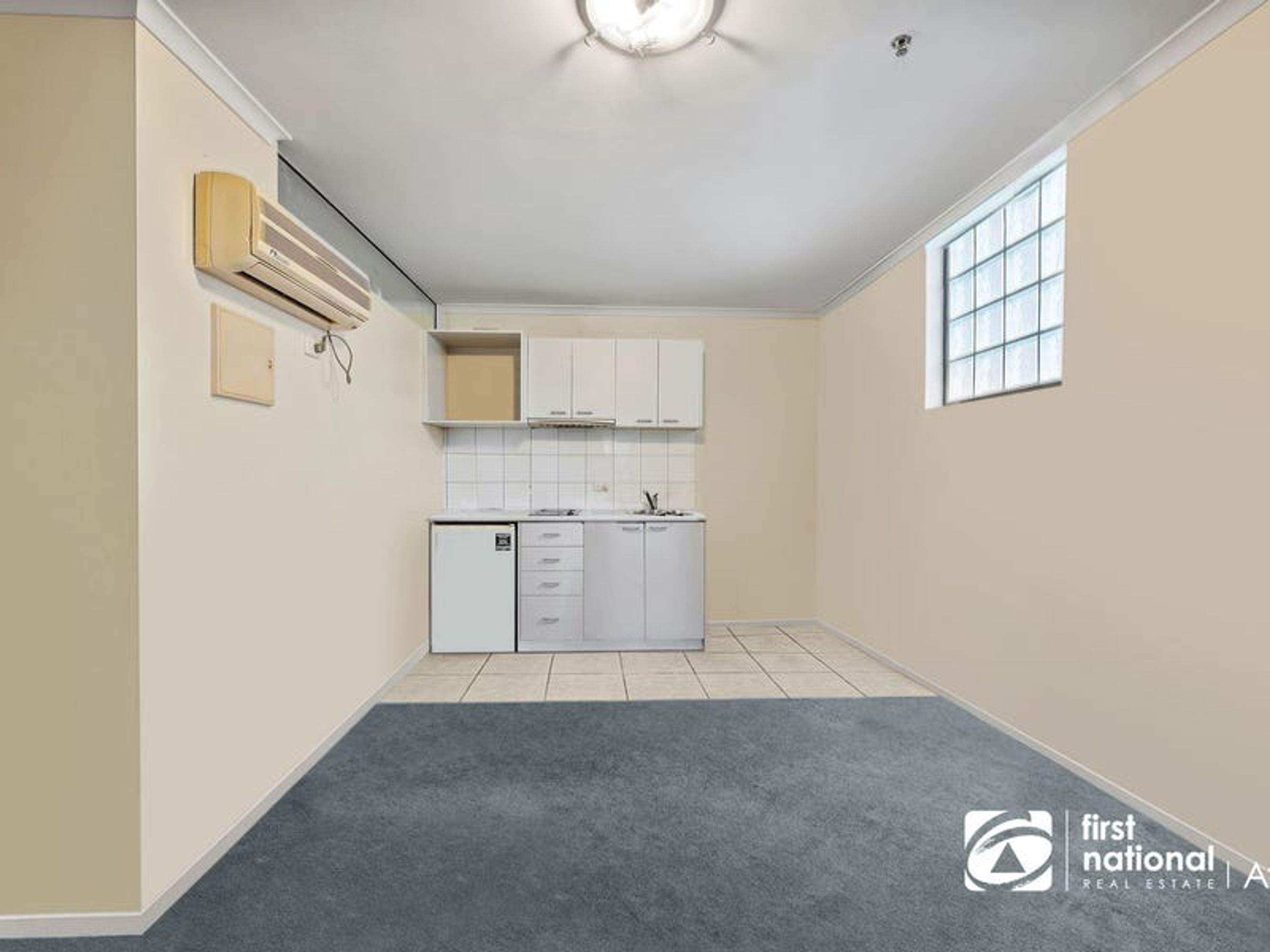 478/139 Lonsdale Street, Melbourne - Thumbnail 3