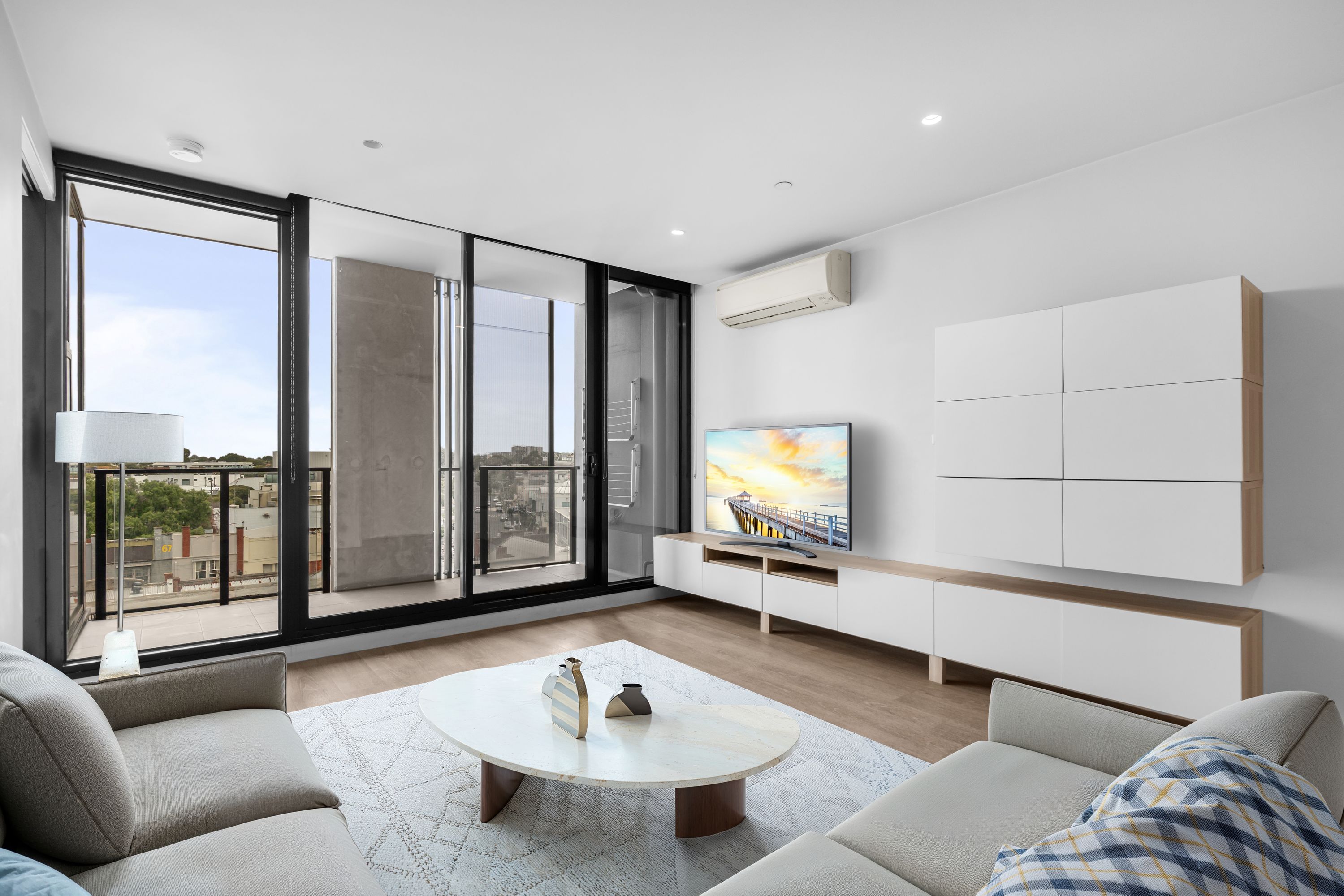 406/2 Morton Avenue, Carnegie - Image 1