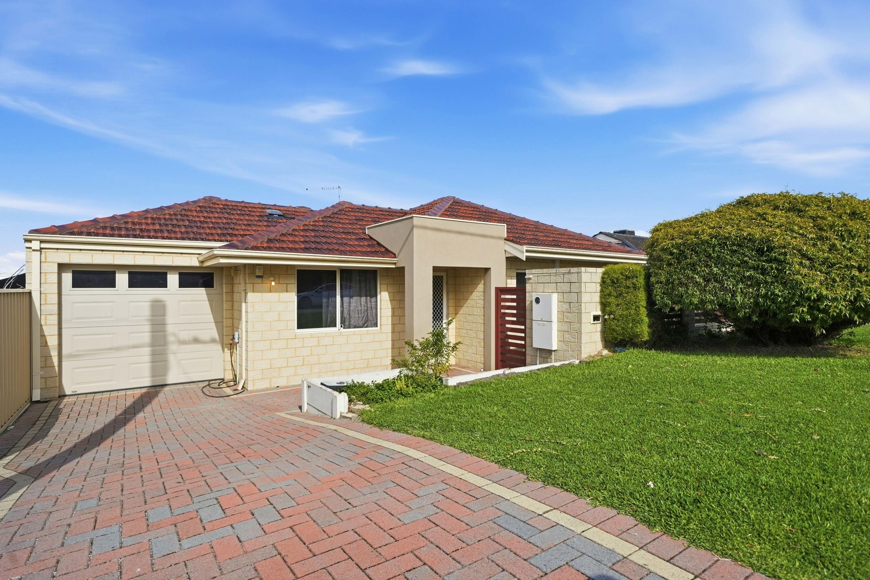 4A Debenham Street, Thornlie, Thornlie - Thumbnail 2