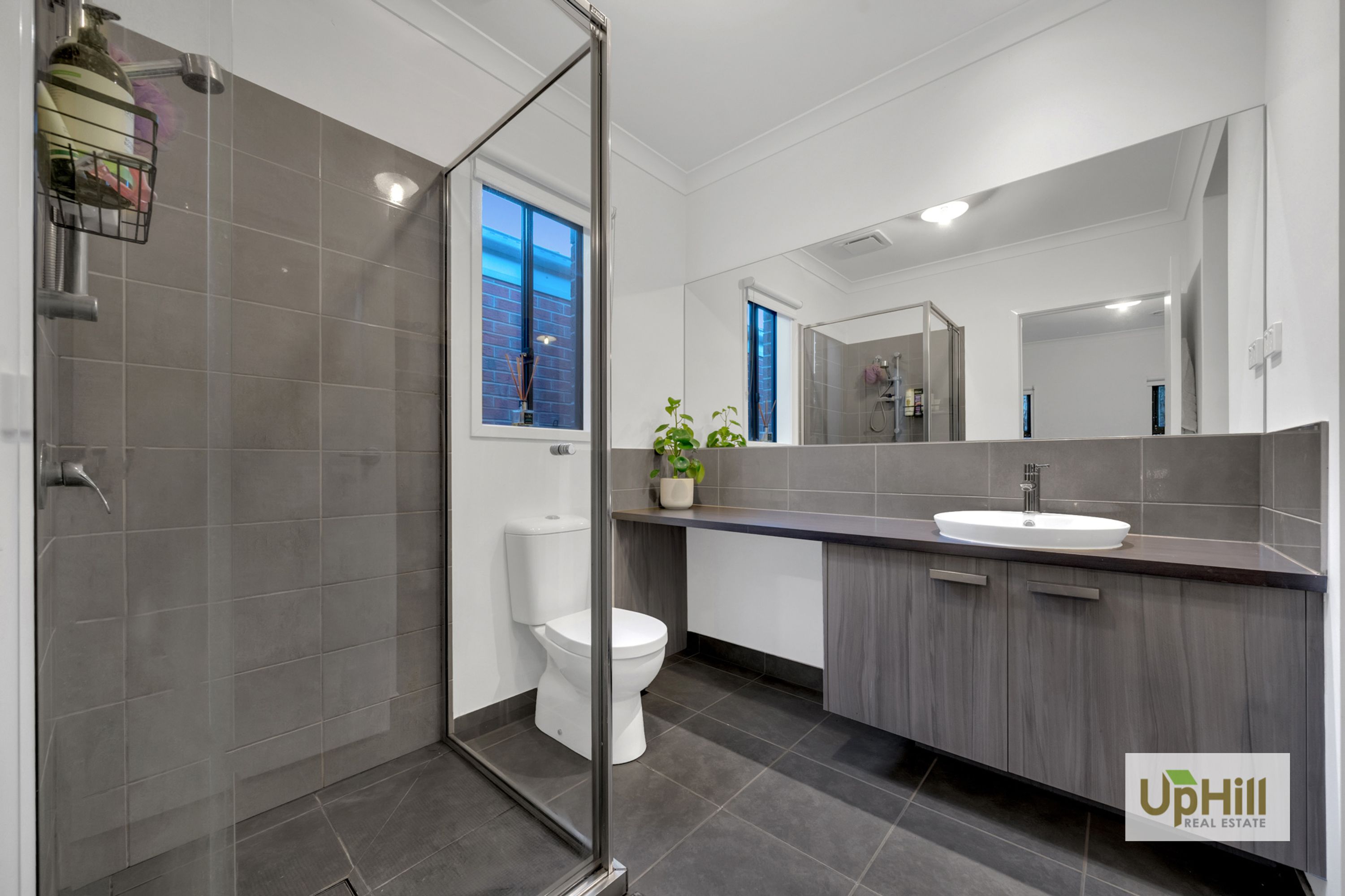 15 Marblelight Way, Clyde North - Thumbnail 3
