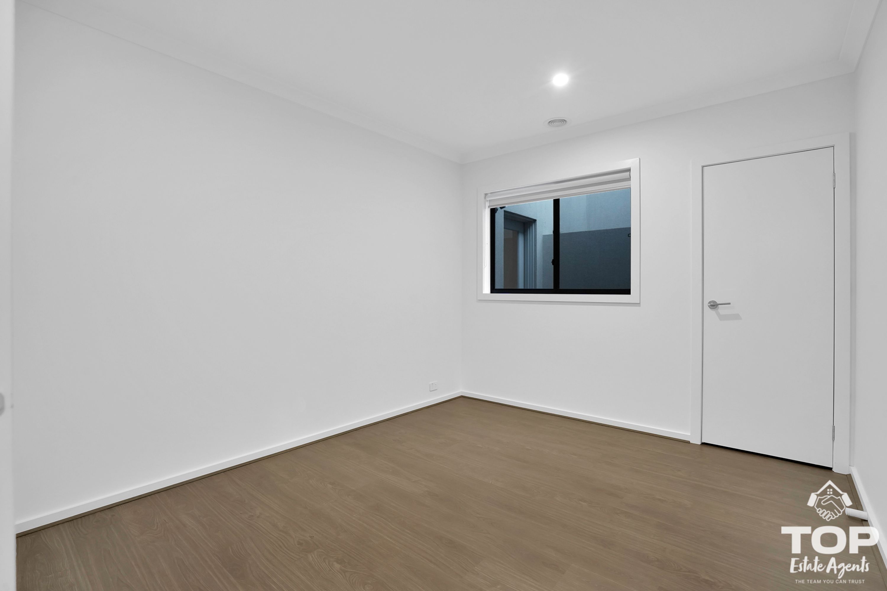 15 Hedgeley Avenue, Deanside - Thumbnail 6