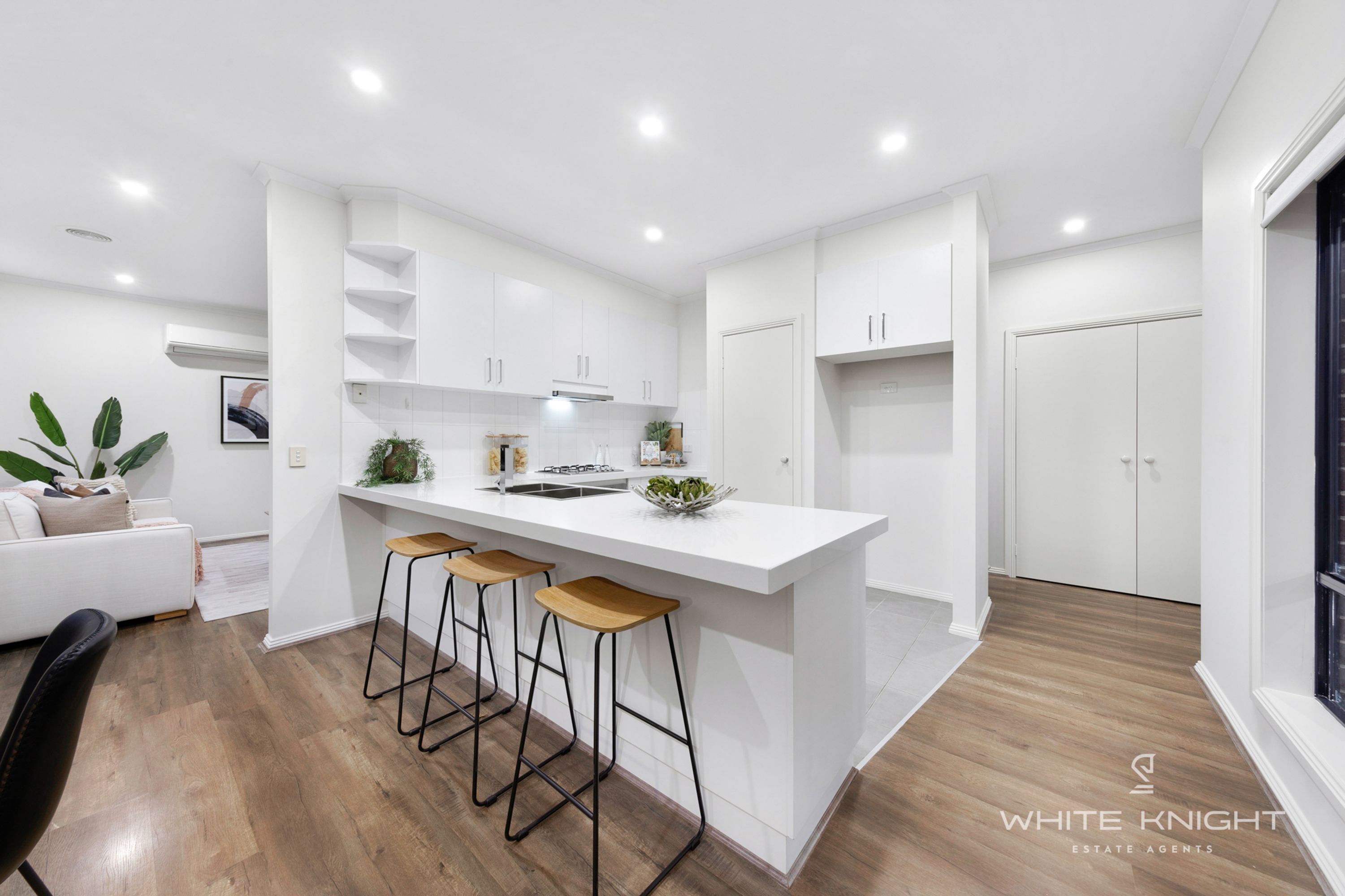 25 Blakeville Drive, Caroline Springs VIC 3023, Caroline Springs - Thumbnail 5