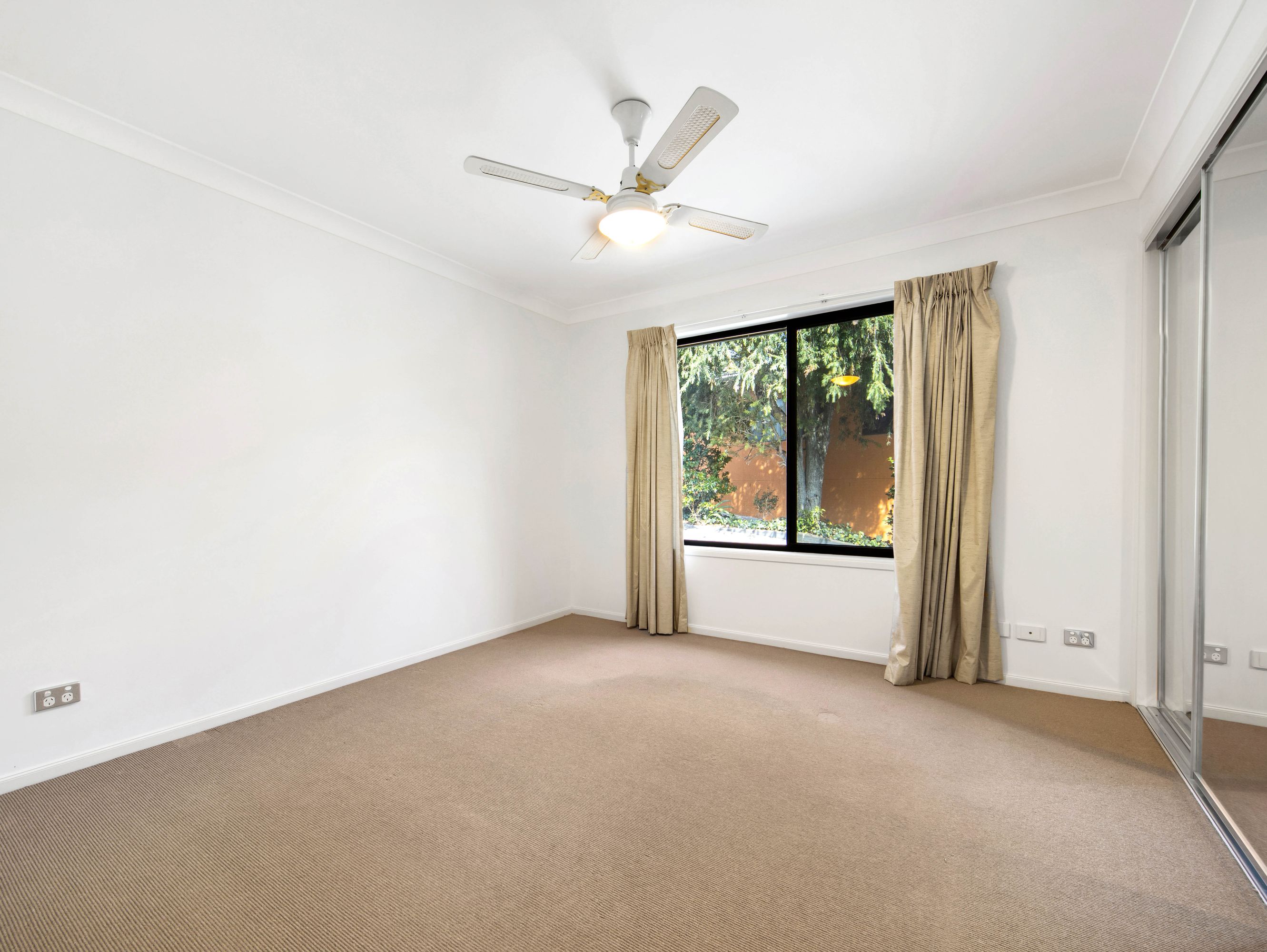 1/304 Beach Road, Batemans Bay - Thumbnail 7