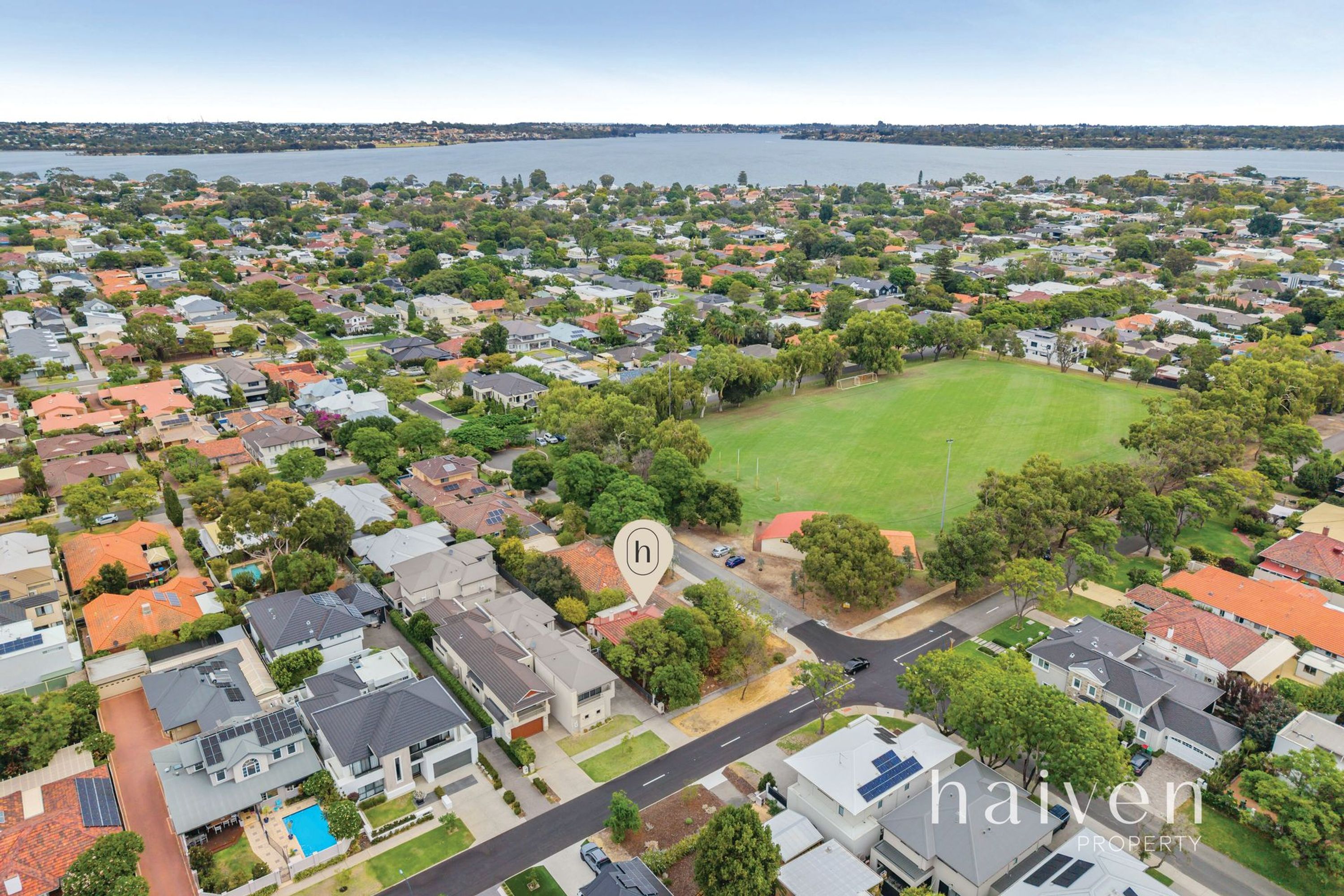 19D Macrae Road, Applecross - Thumbnail 3
