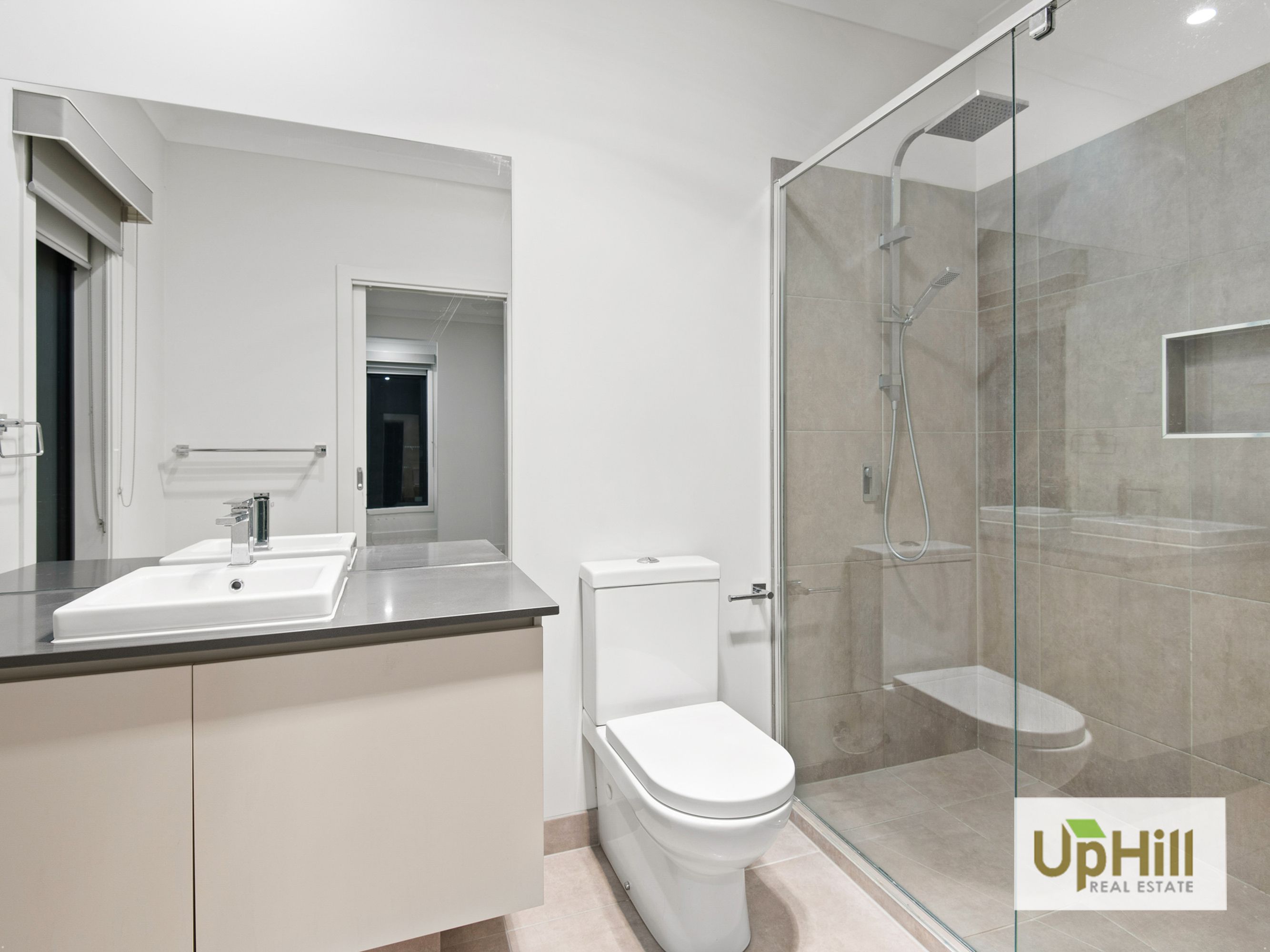 43 Cottongrass Avenue, Clyde North - Thumbnail 5