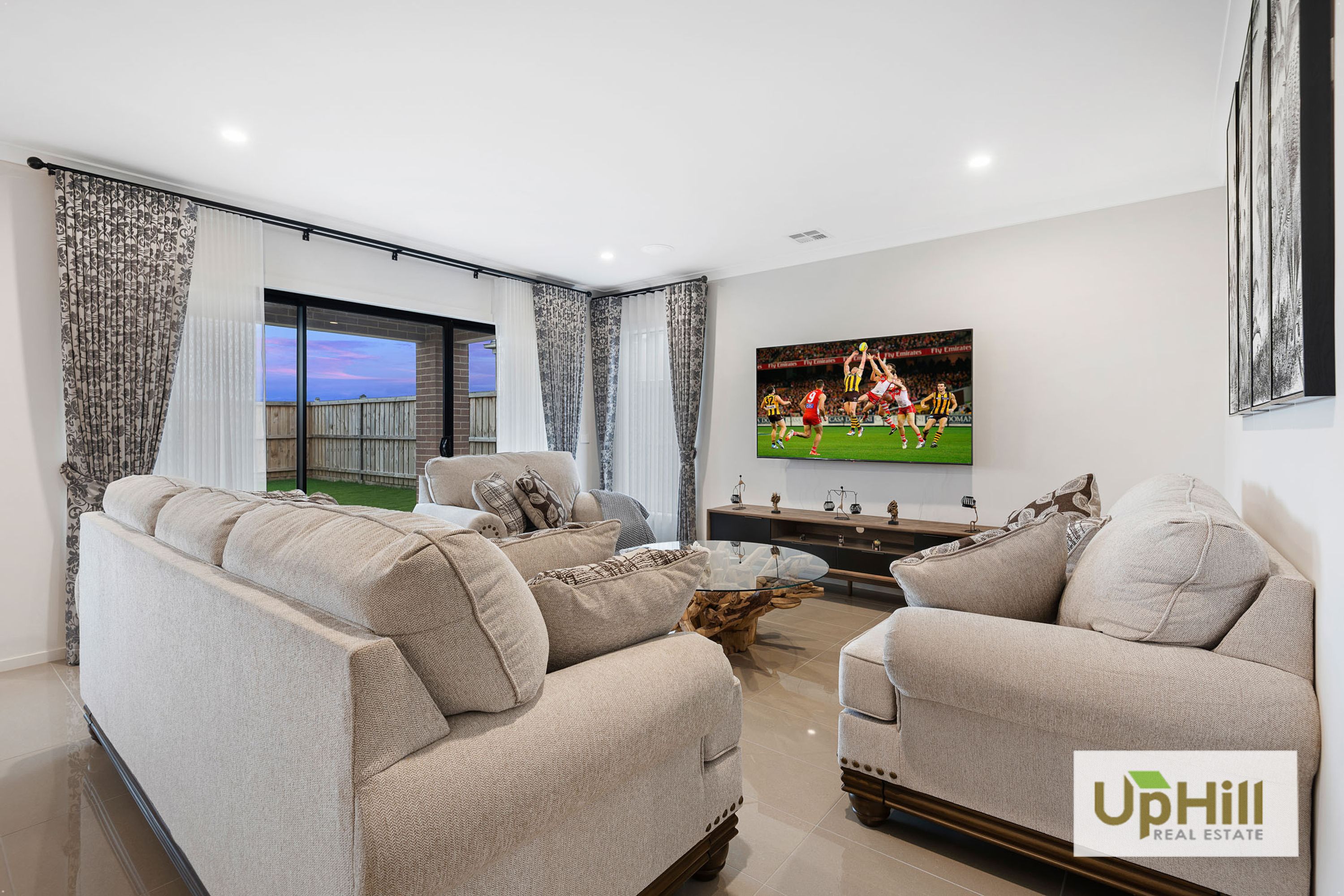 42 Vielo Circuit, Clyde North - Thumbnail 8