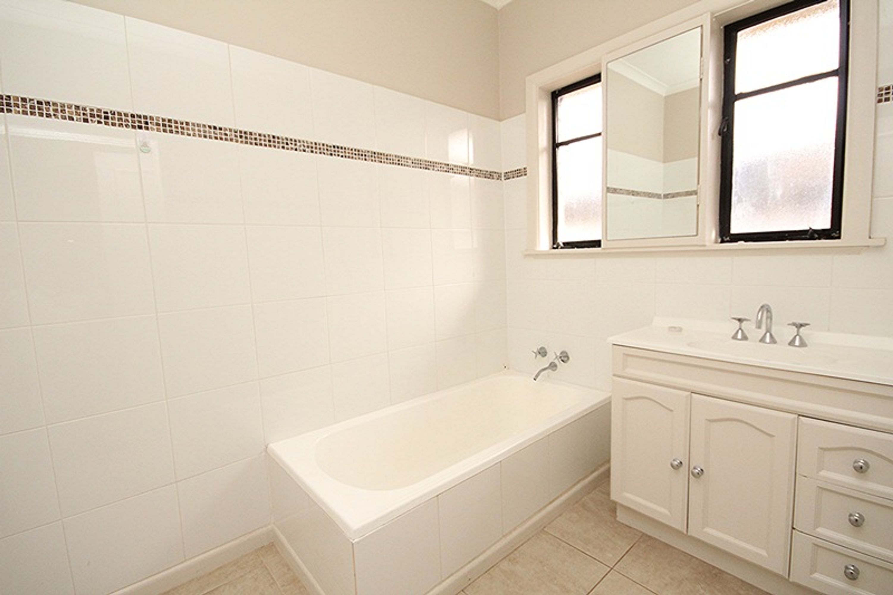 1 Queen Street, Horsham VIC 3400, Horsham - Thumbnail 5
