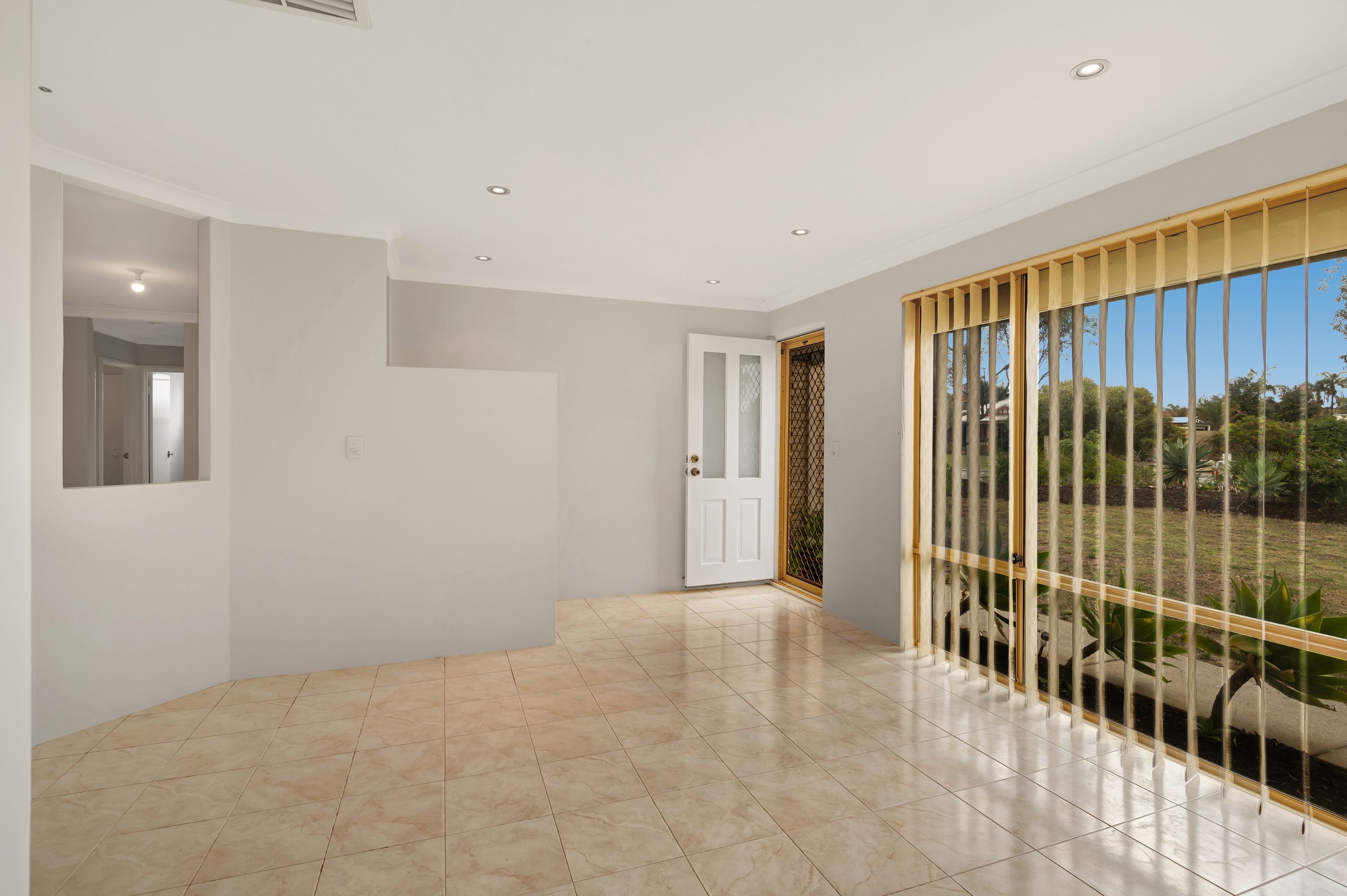 18 Daley Close, Atwell - Thumbnail 8