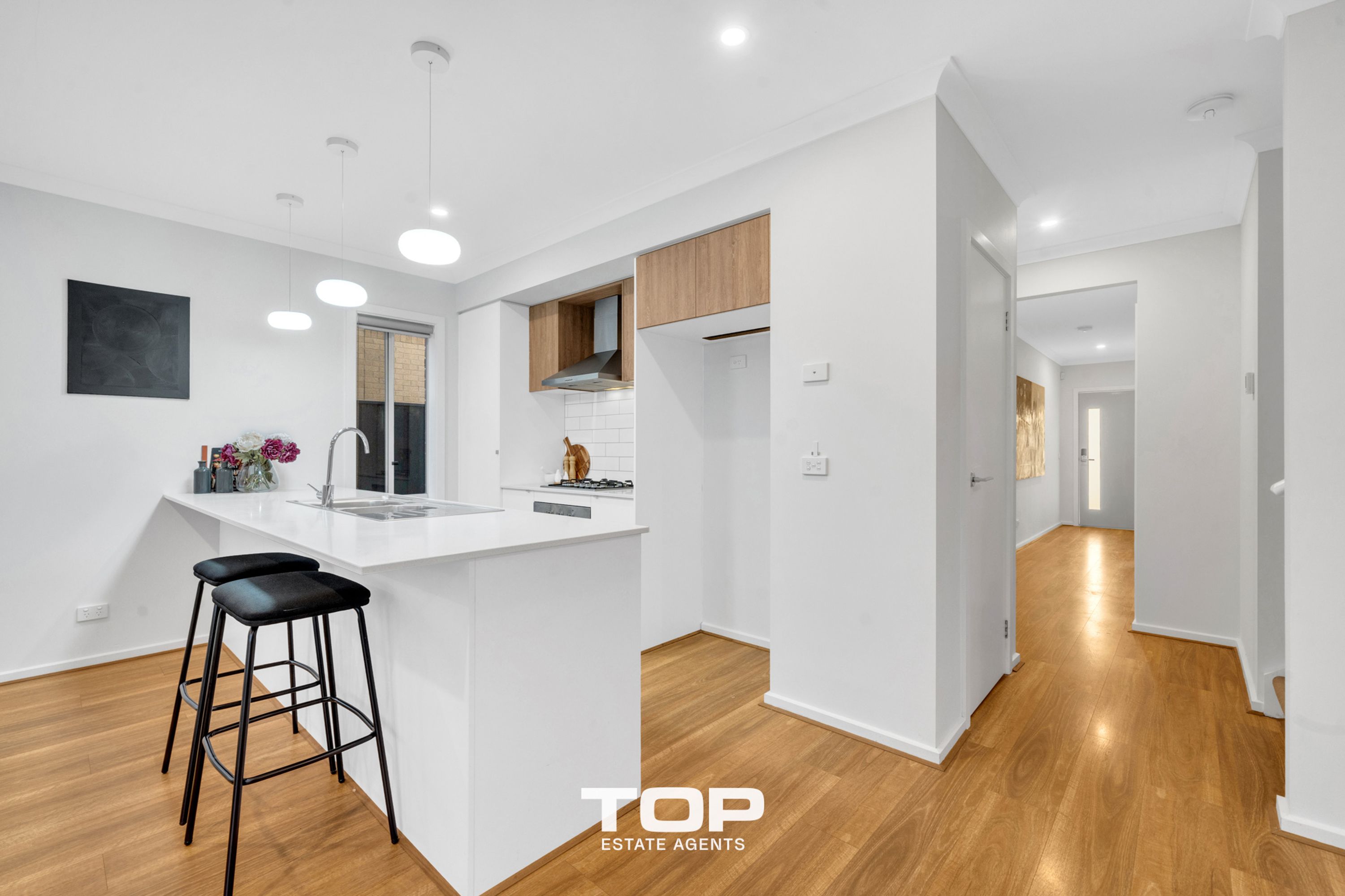 22 Vivace Avenue, Clyde - Thumbnail 8