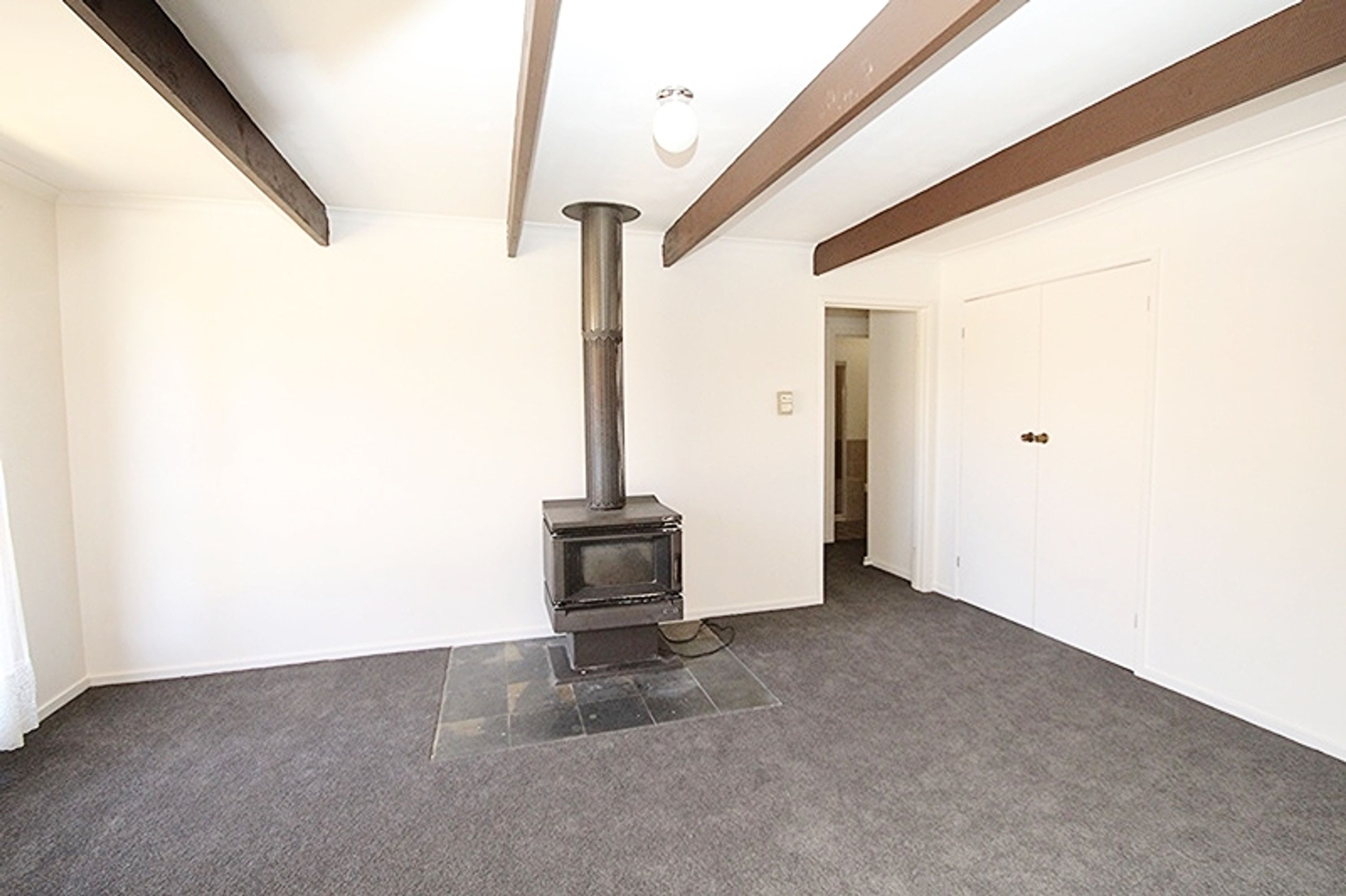 26 Hewitt Street, Warracknabeal VIC 3393, Warracknabeal - Thumbnail 4