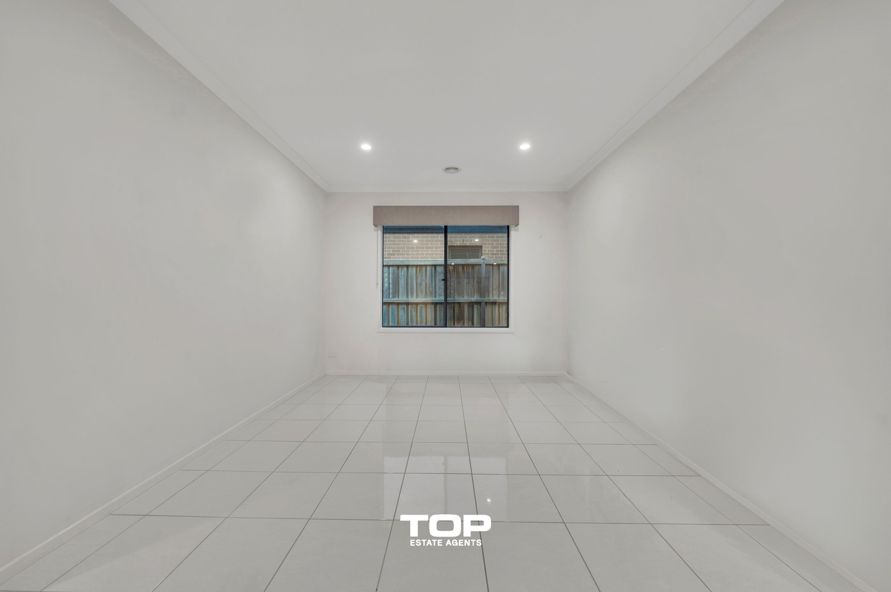 14 Turano Way, Clyde North - Thumbnail 5