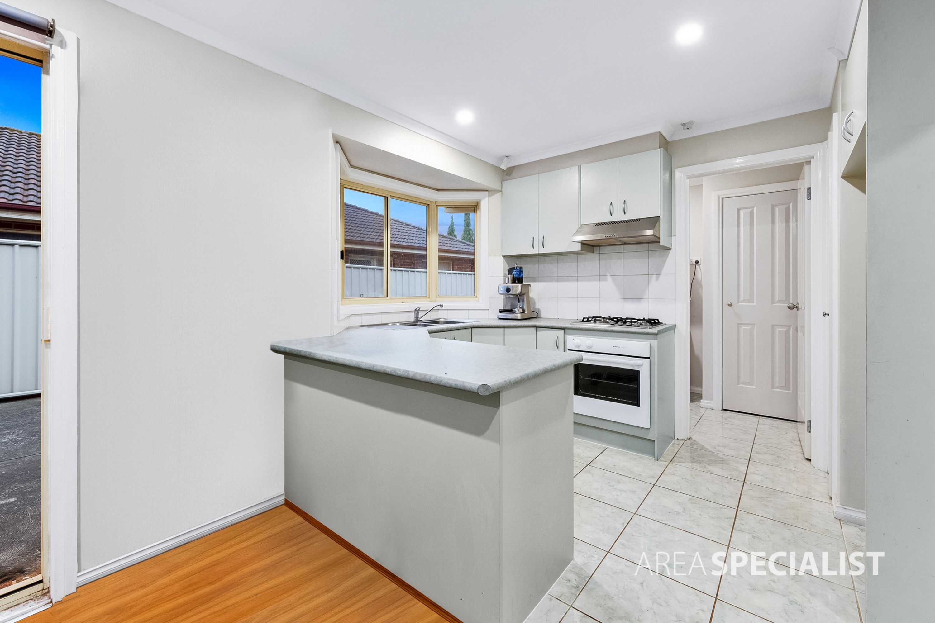 50 Wyperfeld Circuit, Caroline Springs, VIC 3023, Caroline Springs - Thumbnail 3