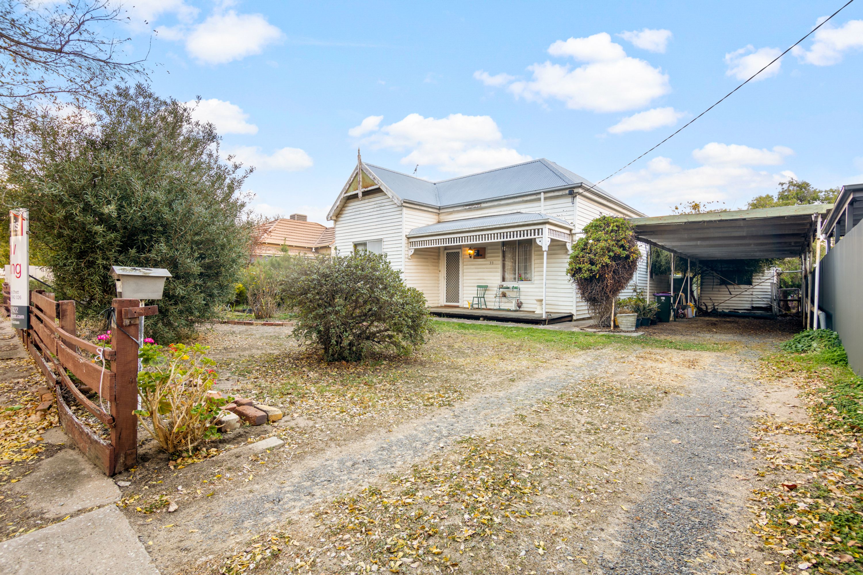 33 Searle Street, Horsham VIC 3400, Horsham - Thumbnail 2