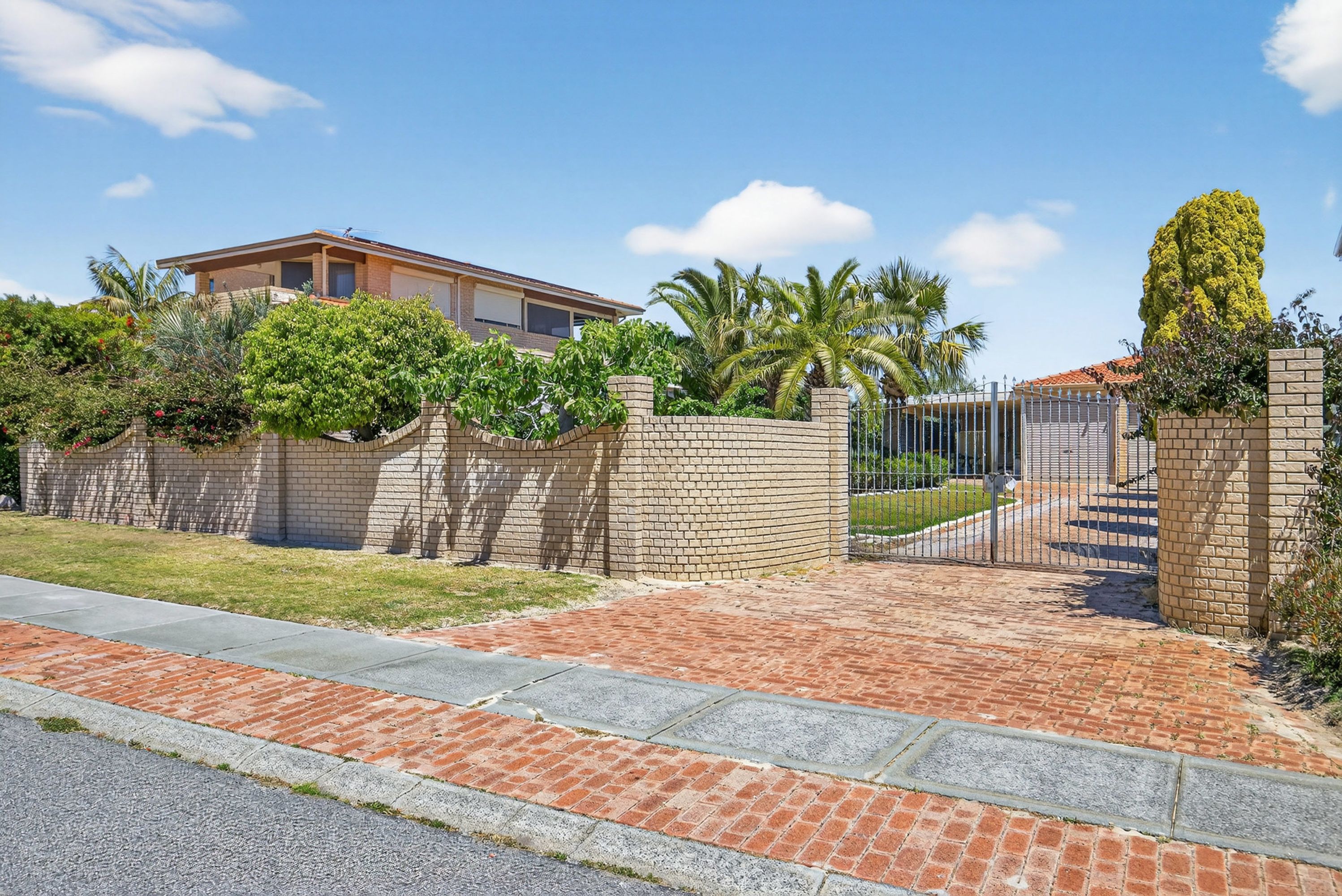 9 Seapeak Road, Ocean Reef - Thumbnail 7
