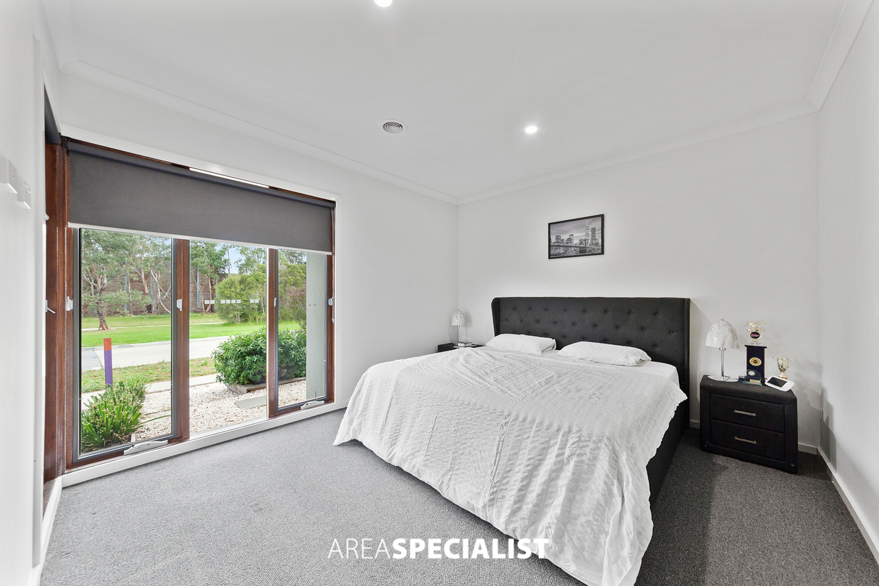 52 Bronzewing Street, Pakenham - Thumbnail 4