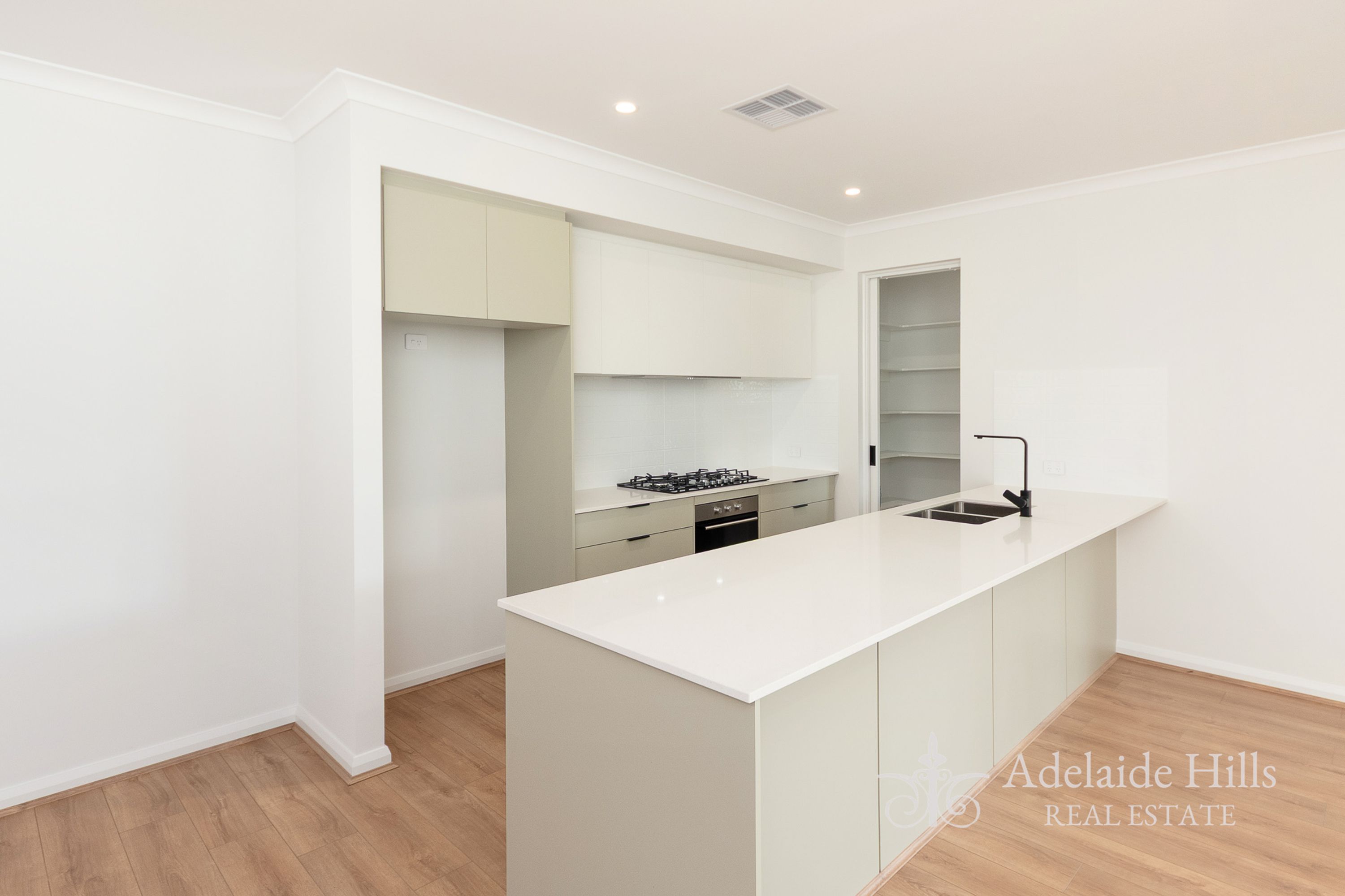 21 Balhannah Road, Hahndorf SA 5245, Hahndorf - Thumbnail 4