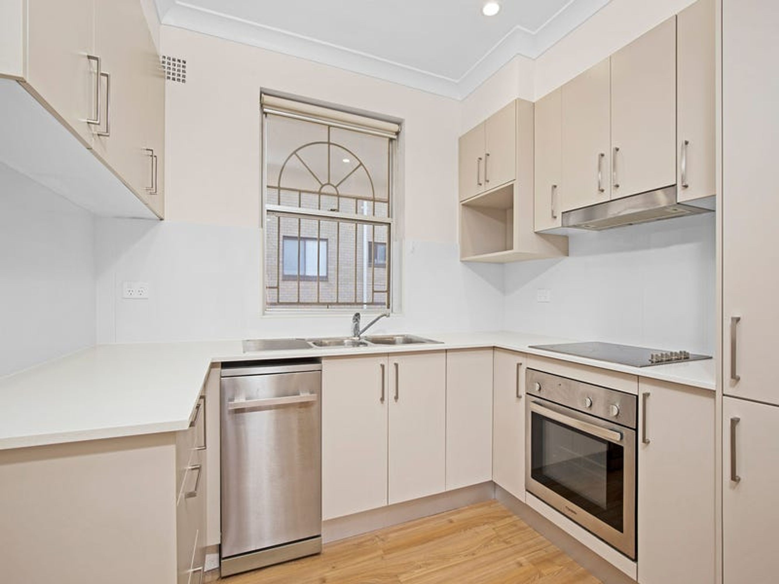 4/29 Garfield Street, Carlton, NSW 2218, Carlton - Thumbnail 2