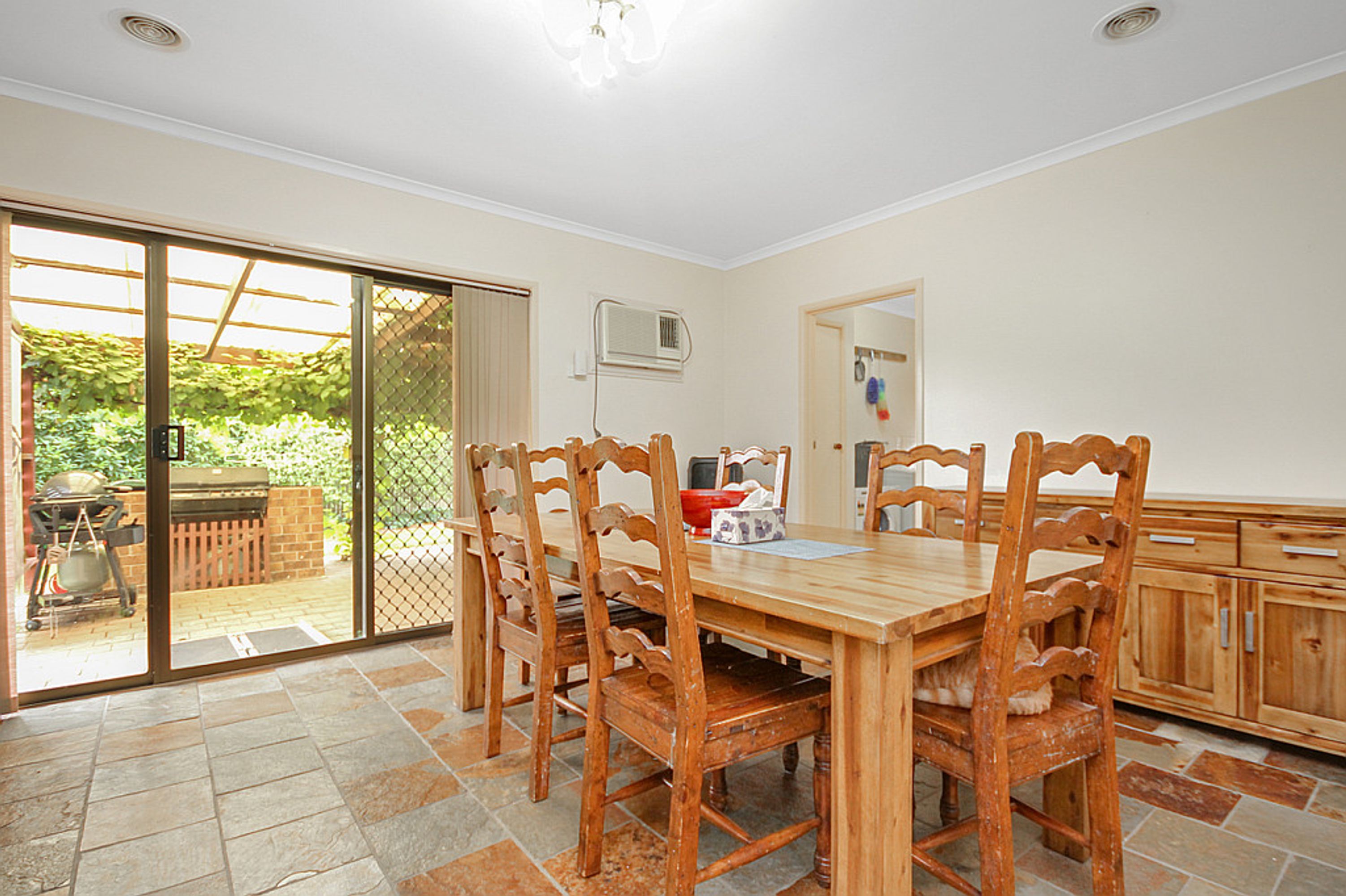 9 De Castella Drive, Horsham VIC 3400, Horsham - Thumbnail 8