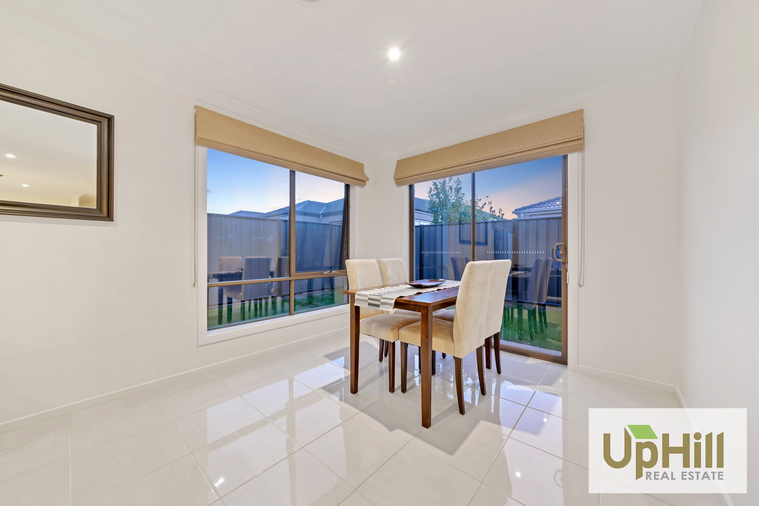 6 SALERNO WAY, Clyde North - Thumbnail 8