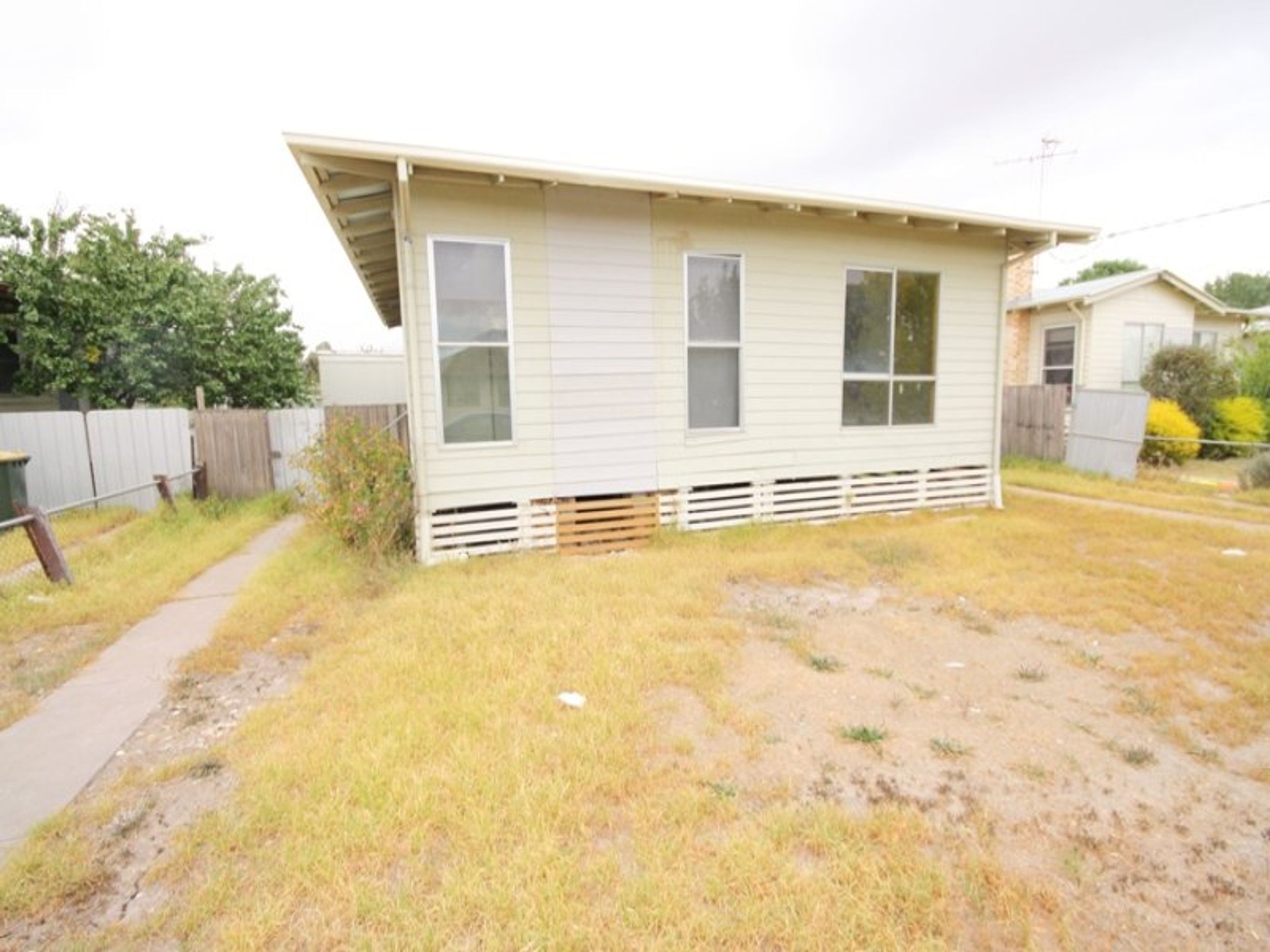 7 Elizabeth Street, Horsham VIC 3400, Horsham - Thumbnail 2
