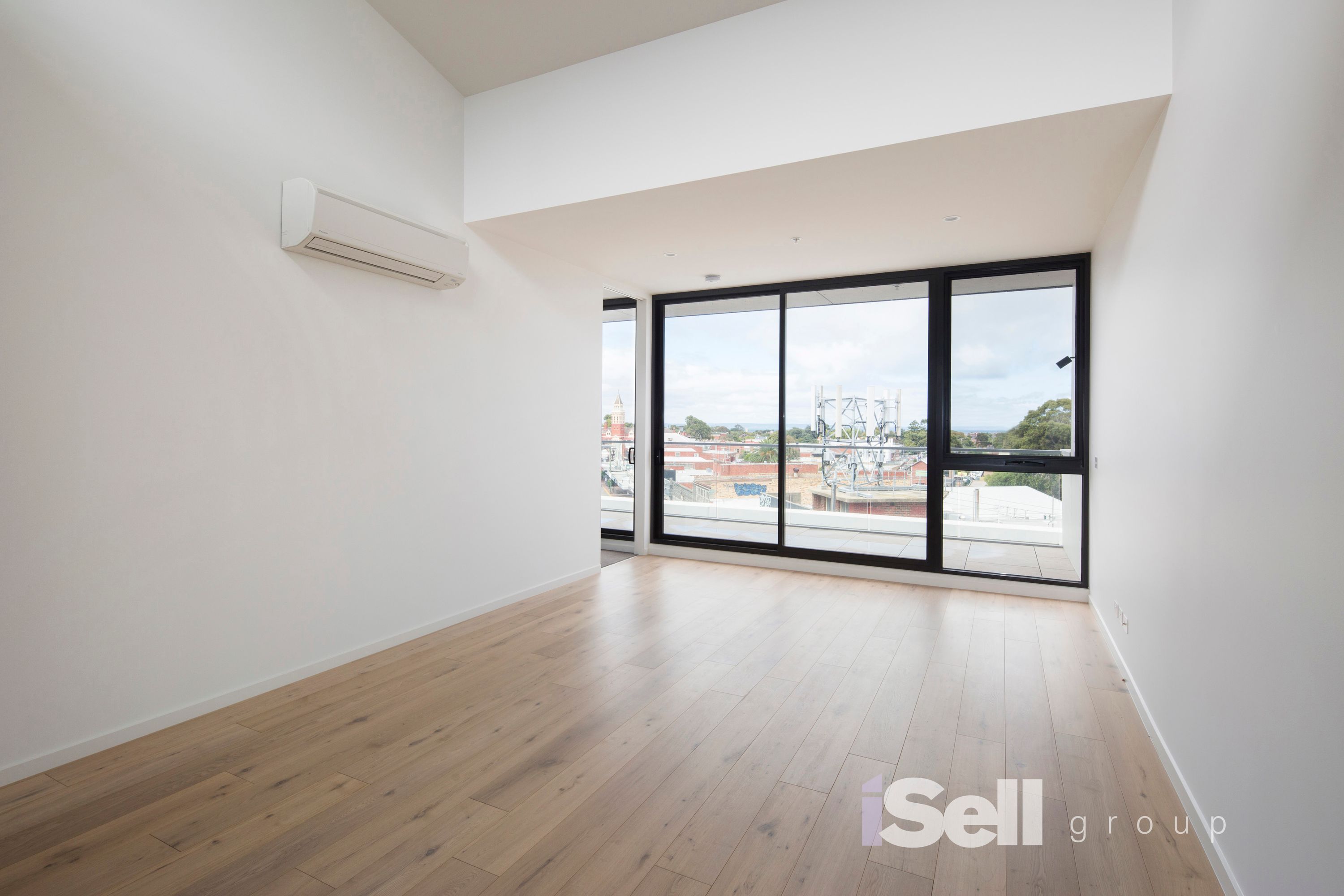 310/116 Balcombe Road, Mentone - Thumbnail 2