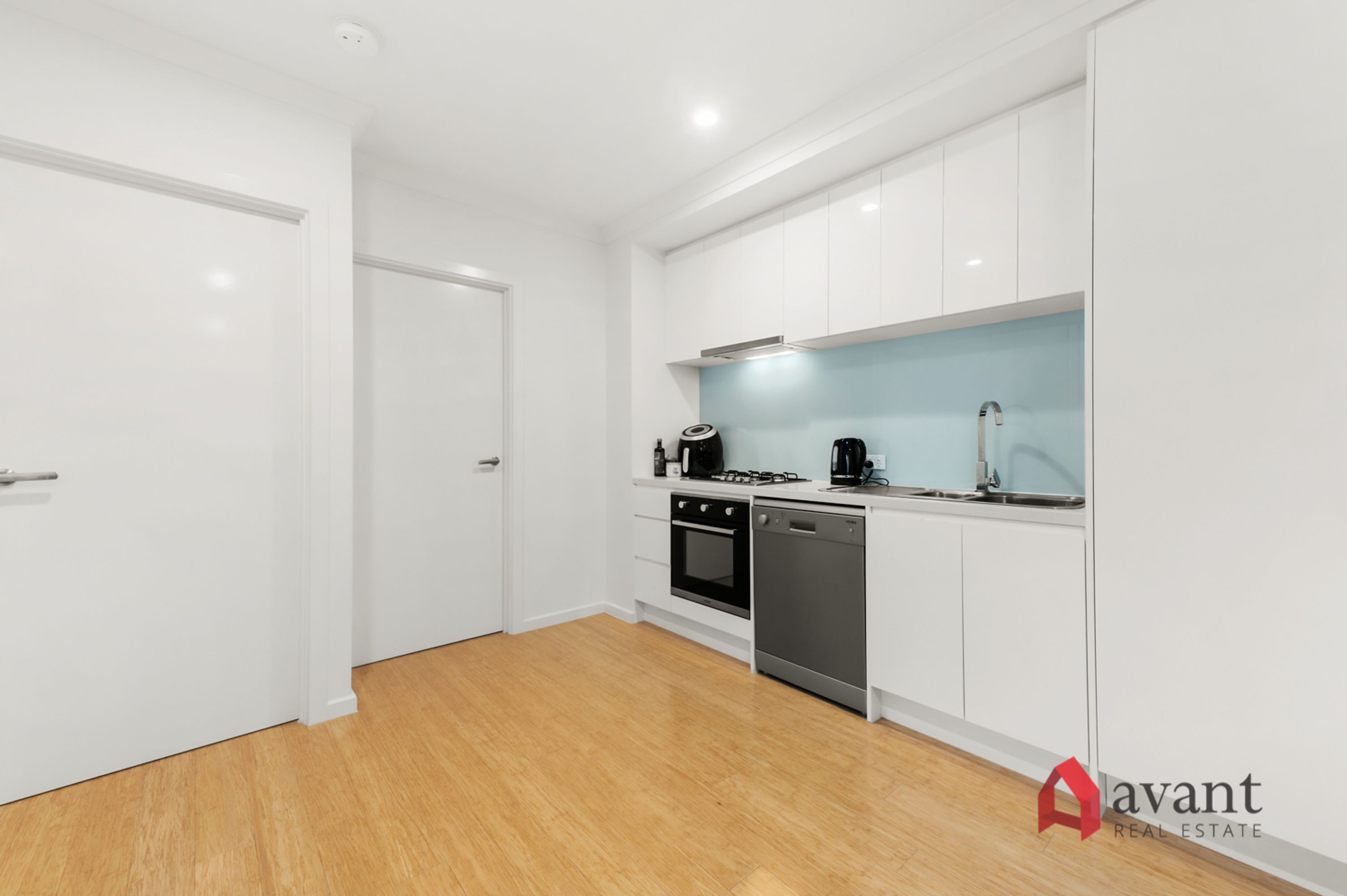 204/379-381 Burwood Highway, Burwood - Thumbnail 4