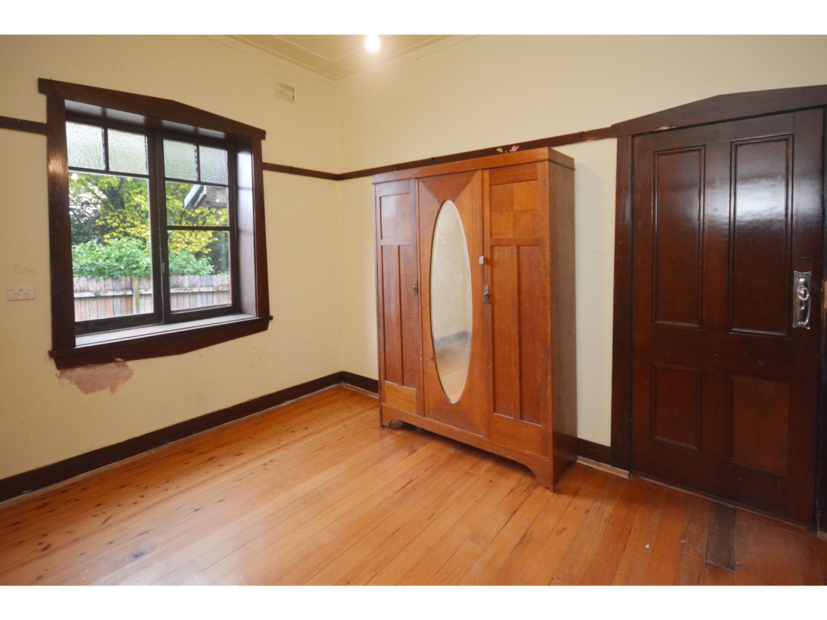 32 Govett Street, Katoomba - Thumbnail 4
