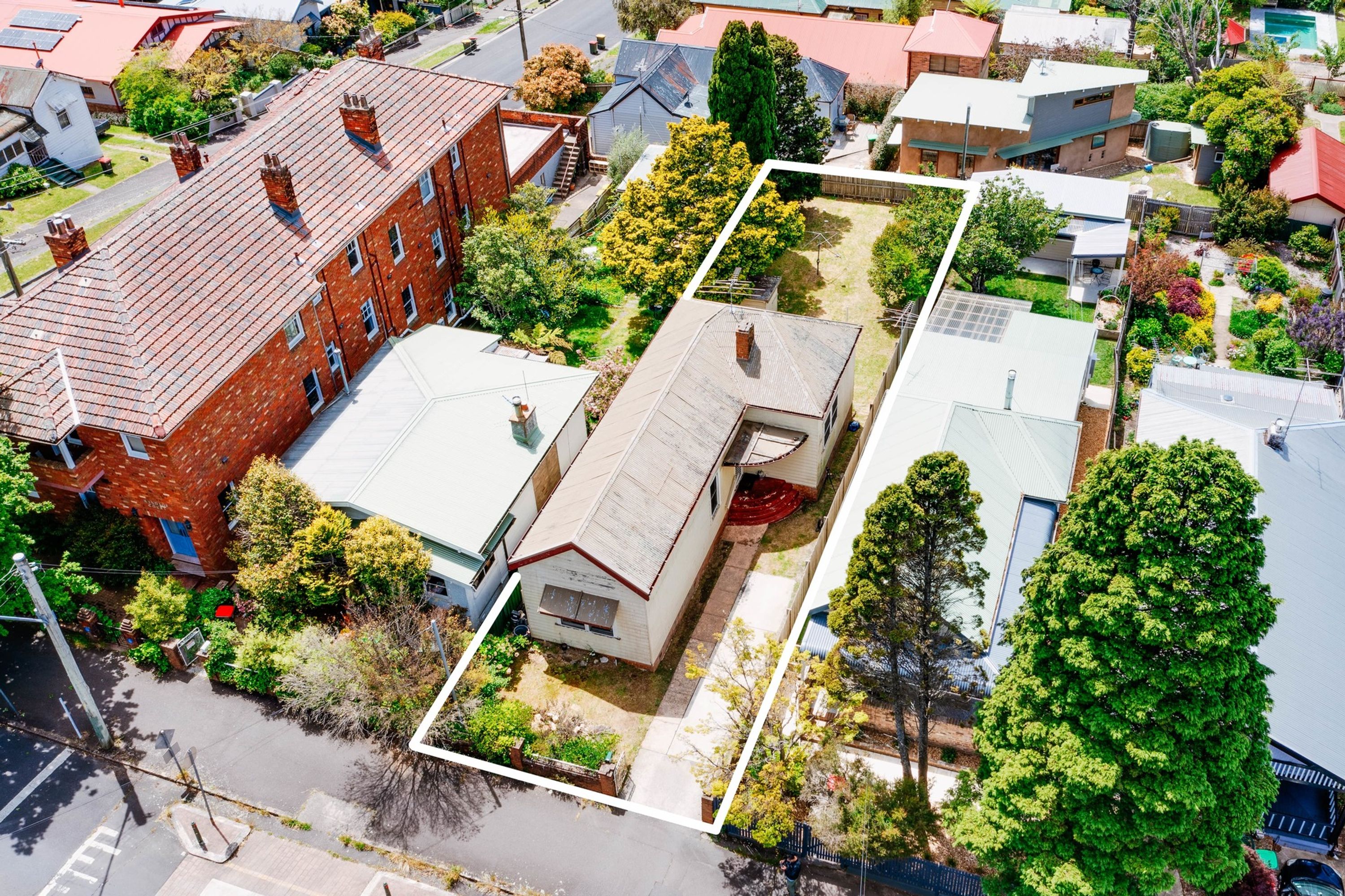 62 Lurline Street, Katoomba - Thumbnail 2