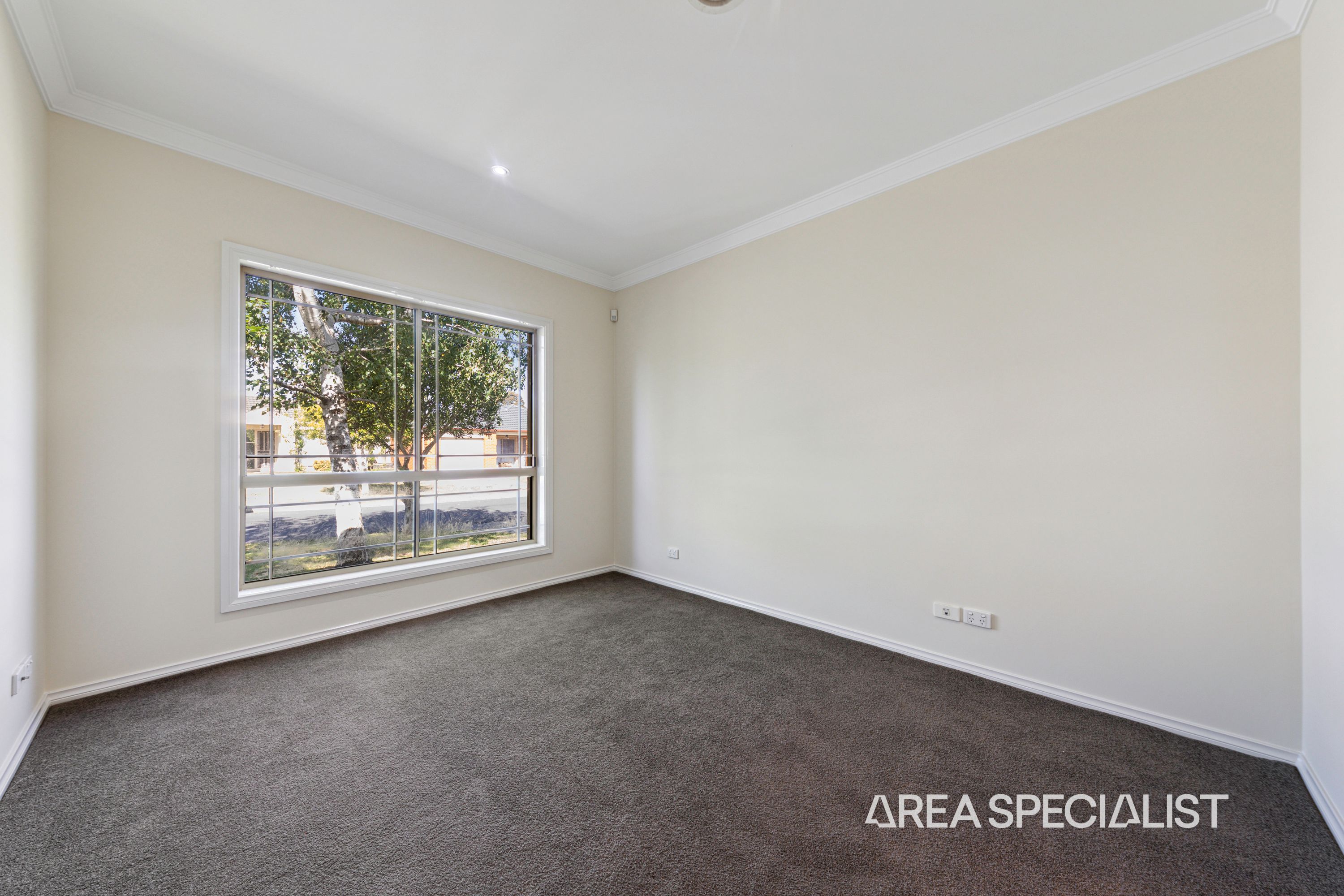 18 Catherine Place, Pakenham - Thumbnail 3