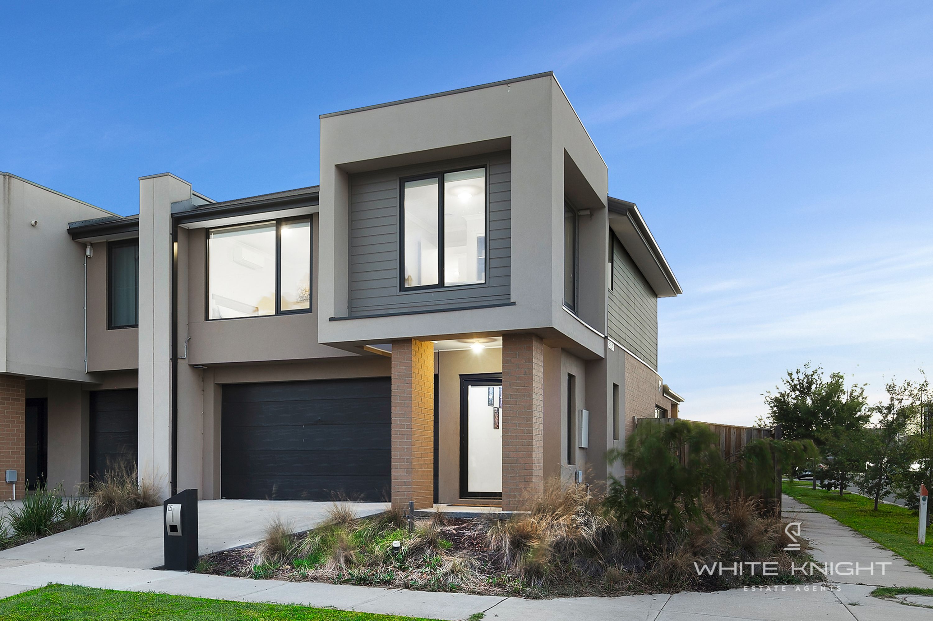 15 Angul Parade, Deanside VIC 3336, Deanside - Thumbnail 2