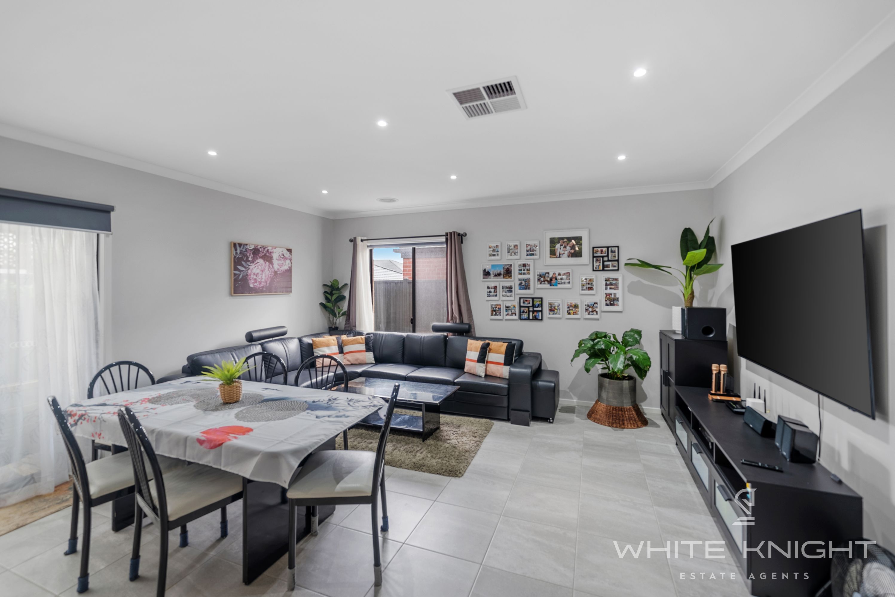 12 Rio Way, Truganina VIC 3029, Truganina - Thumbnail 7