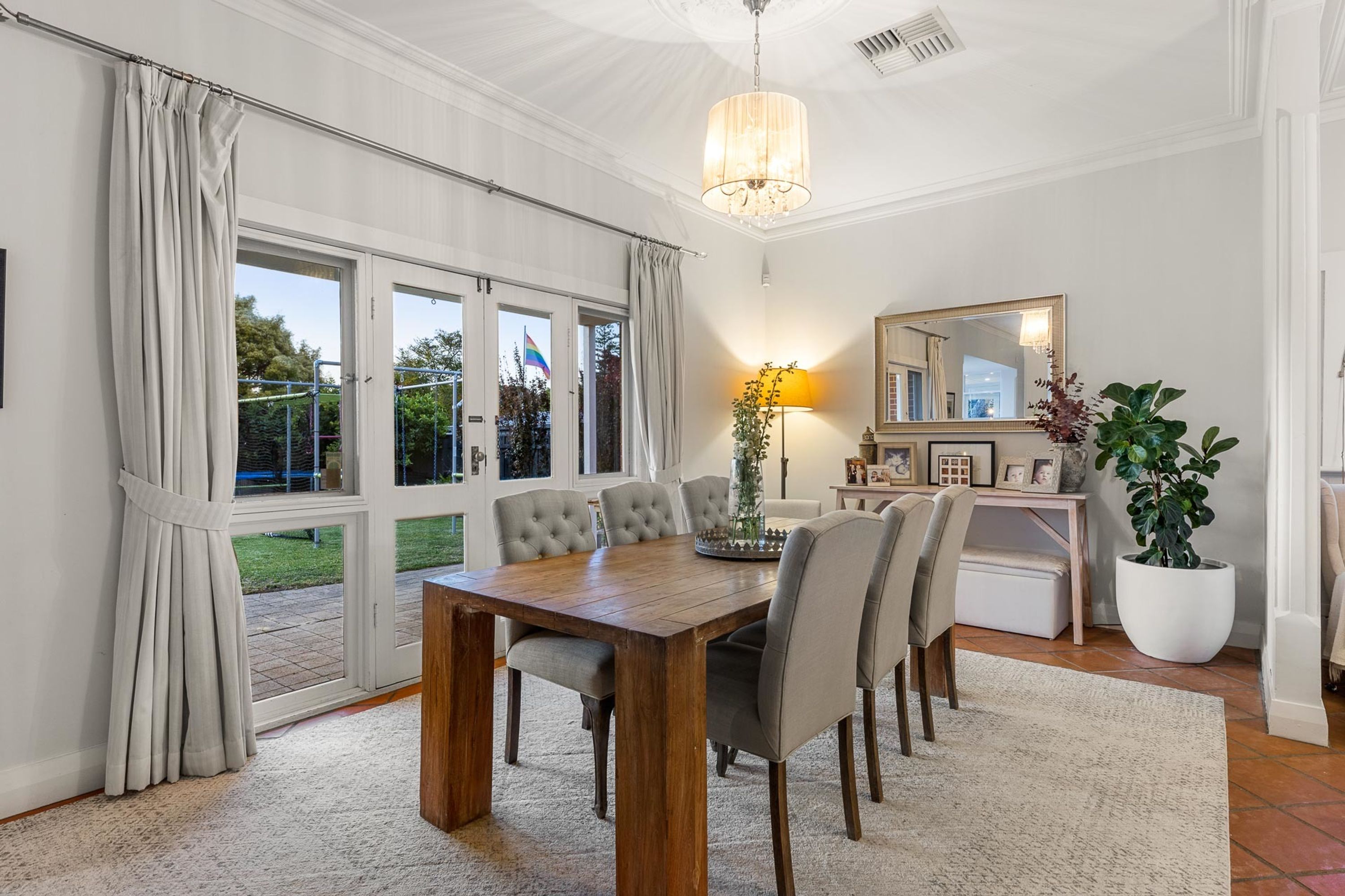 63 Smyth Road, Nedlands - Thumbnail 4