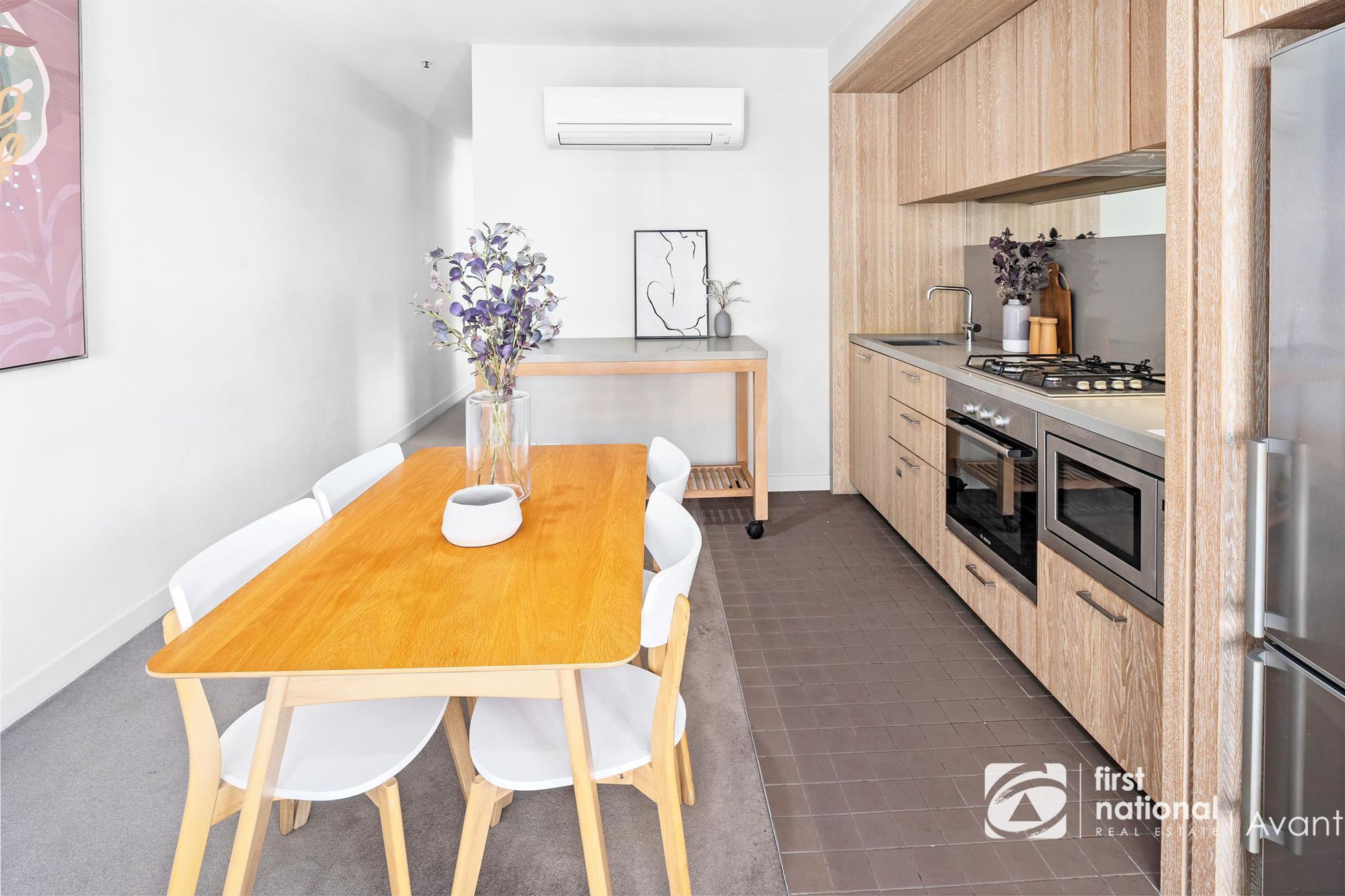 1102/50 Claremont Street, South Yarra - Thumbnail 8