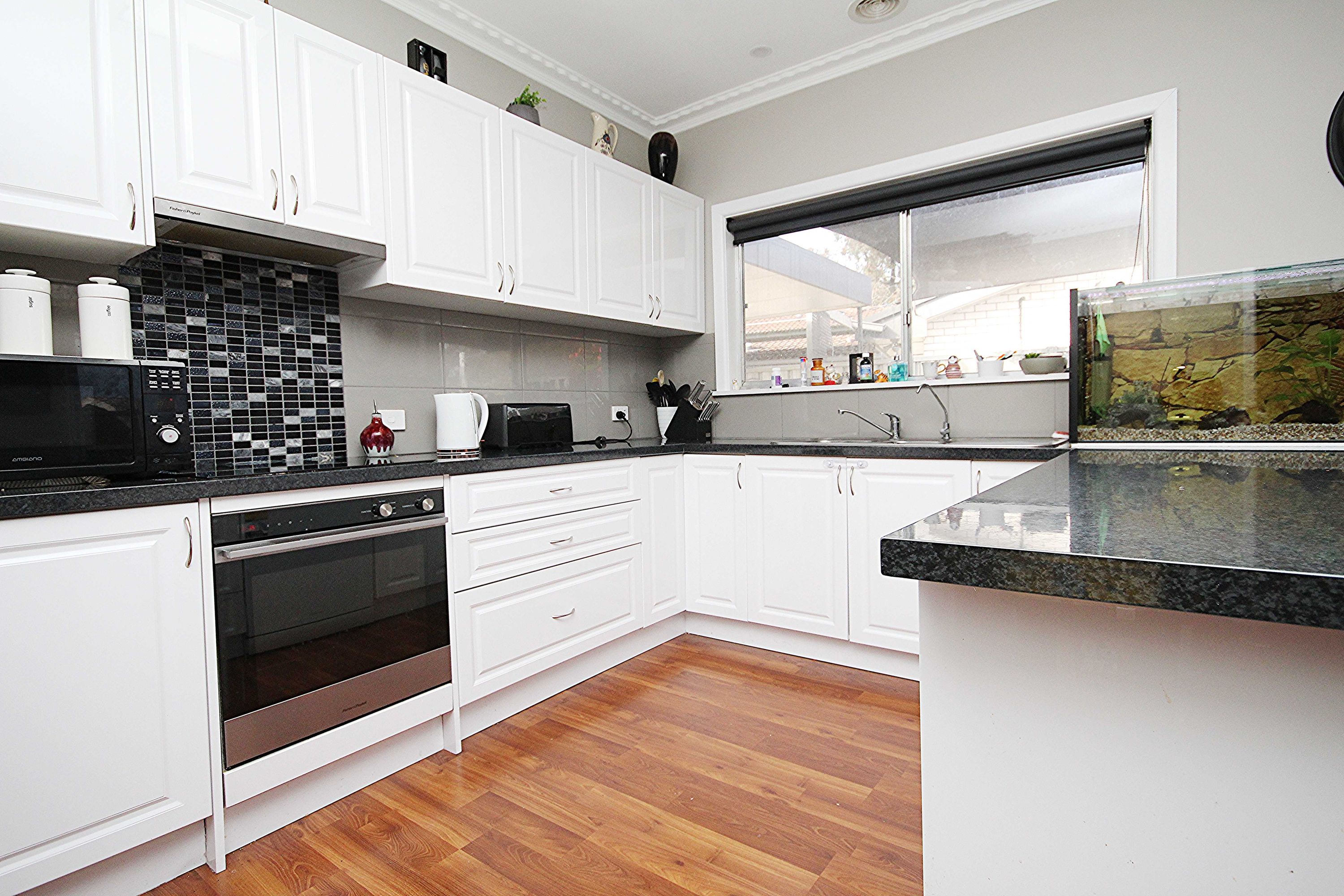 29 Olympic Street, Horsham VIC 3400, Horsham - Thumbnail 4